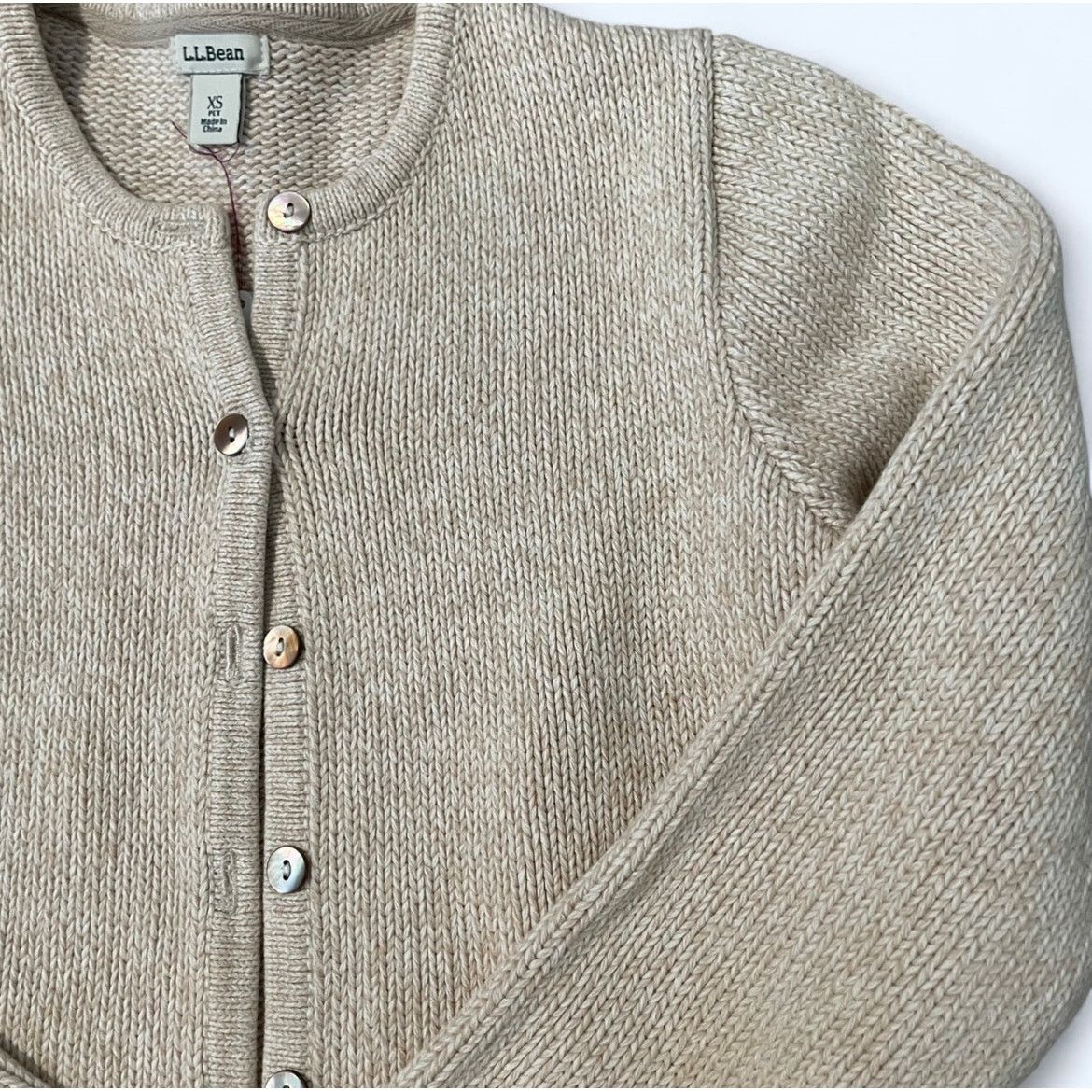 L.L. Bean Vintage cream cardigan Size XS / US 0-2 / IT 36-38 - 2 Thumbnail