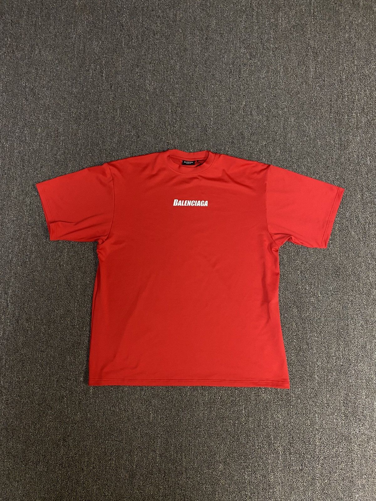 Balenciaga Balenciaga swimwear tee | new | size small ( fits big ) Size US S / EU 44-46 / 1 - 1 Thumbnail