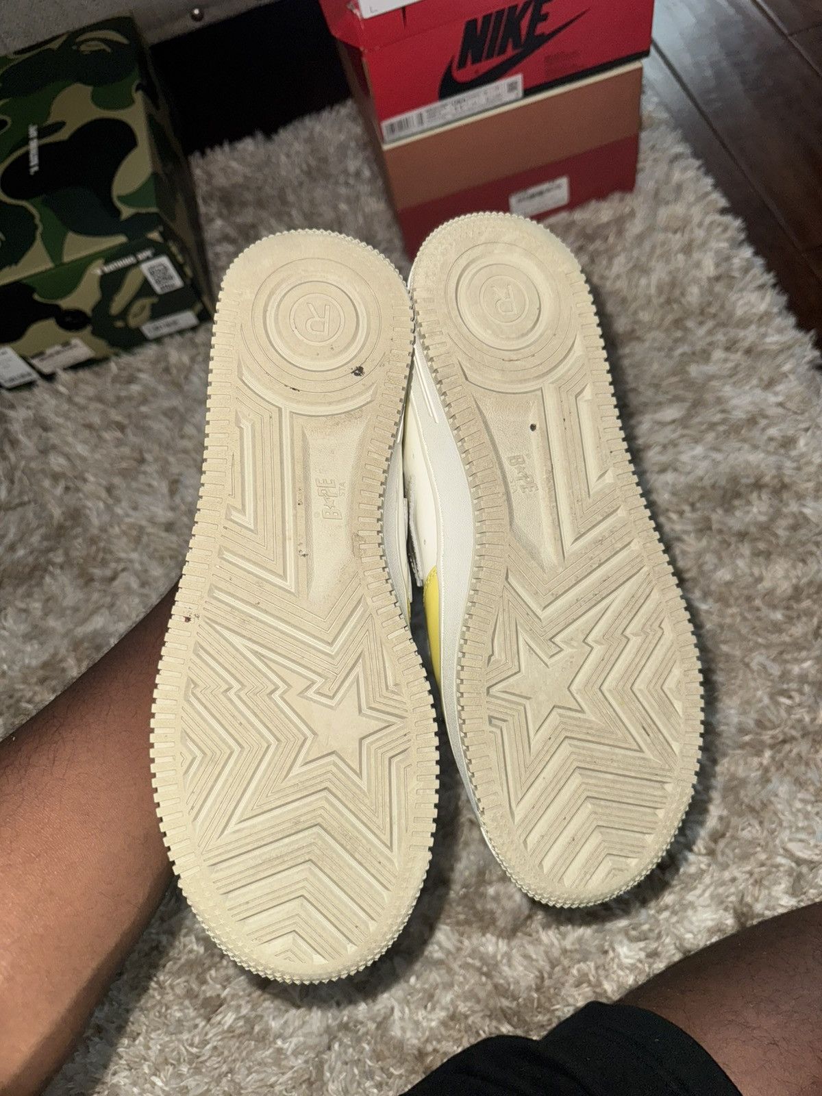 Bape BAPESTA 'BEIGE' SSENSE EXCLUSIVE Size US 10 / EU 43 - 3 Thumbnail