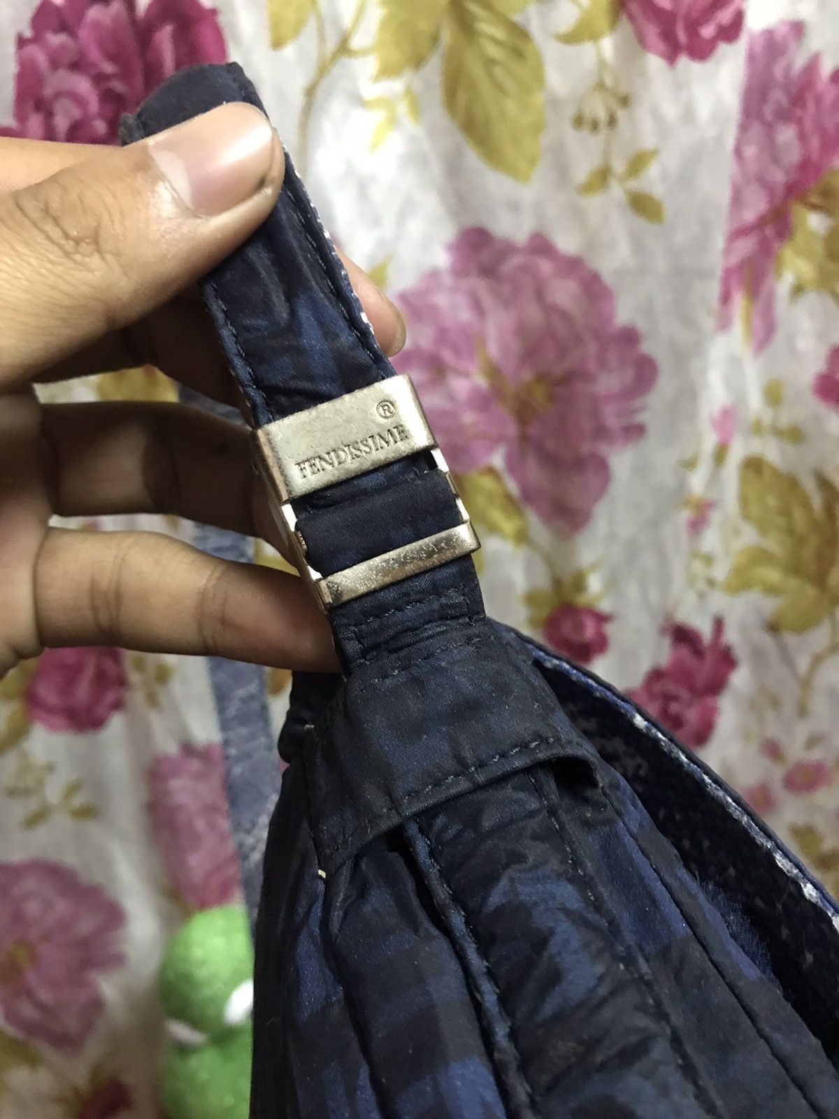 Fendi × Vintage Authentic Fendi Saddle Bag Size ONE SIZE - 3 Thumbnail