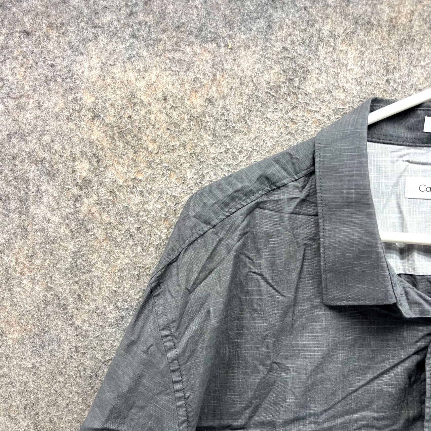 Calvin Klein VINTAGE Calvin Klein Shirt Mens XL Gray Button Down Long Sleeve Cotton Pocket Casual Size US XL / EU 56 / 4 - 5 Thumbnail