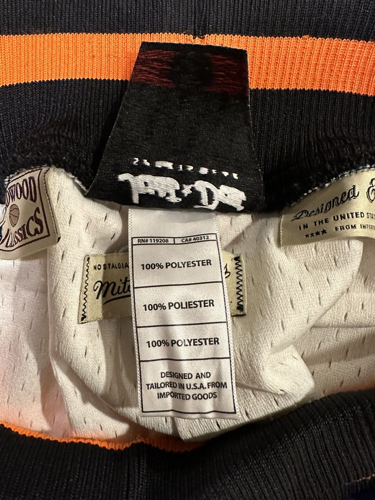 Just Don Just Don x Mitchell & Ness New York Knicks Scribble Shorts Size US 34 / EU 50 - 9 Thumbnail