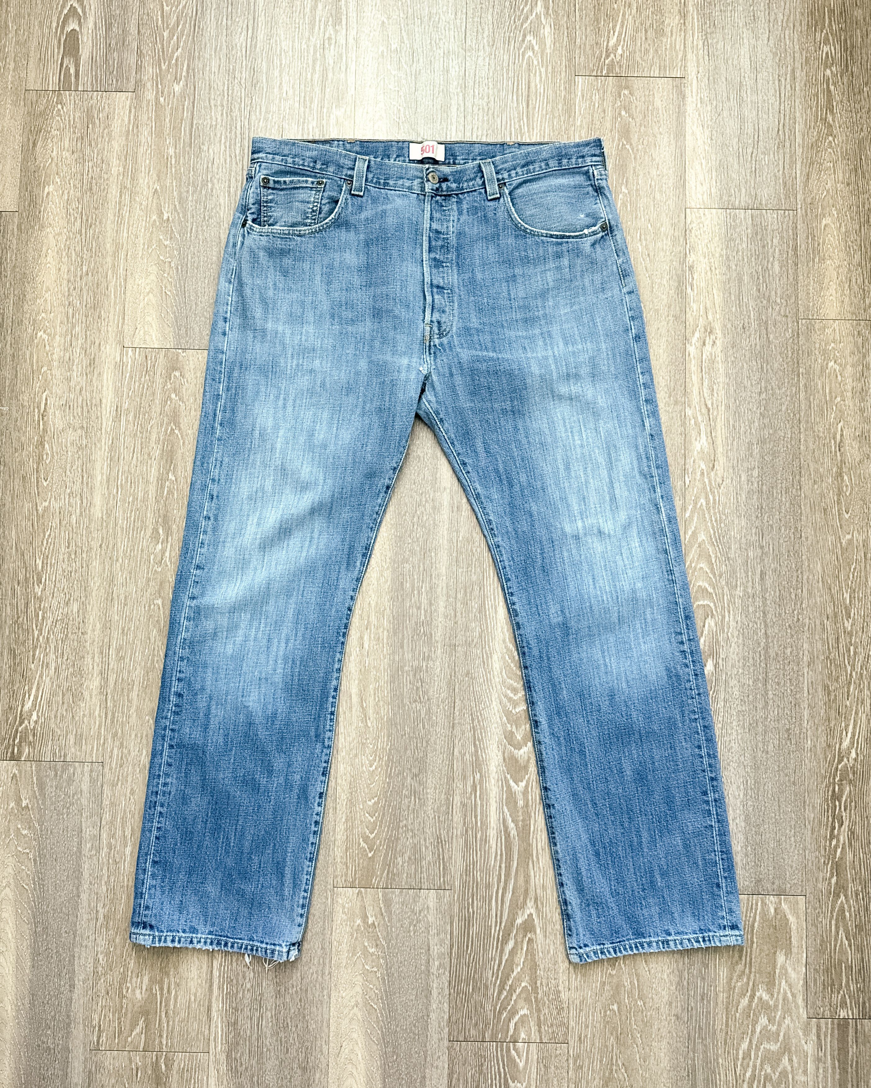 Levi's Vintage 2000s Levi's 501 Jeans Faded Distressed Men's 38 Size US 38 / EU 54 - 1 Thumbnail