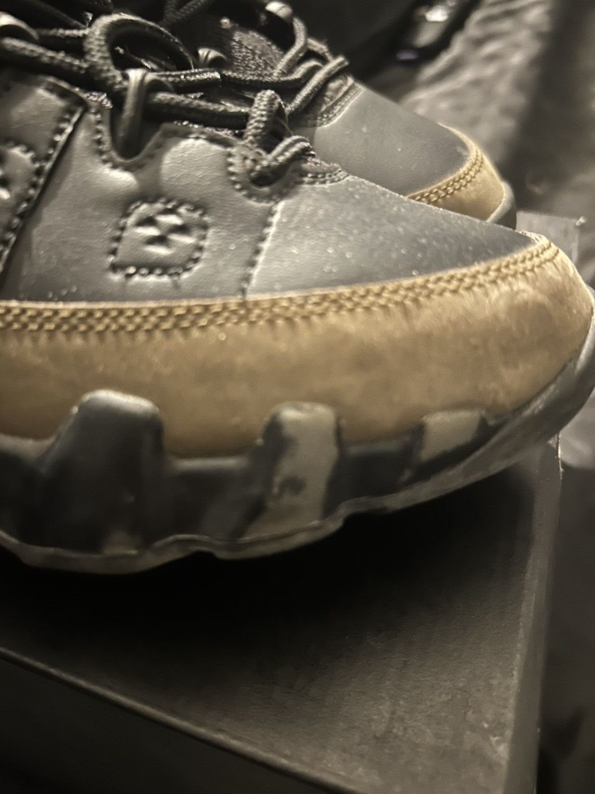 Jordan Brand ‘Olive’ Jordan Retro 9s Size US 7 / EU 40 - 7 Thumbnail