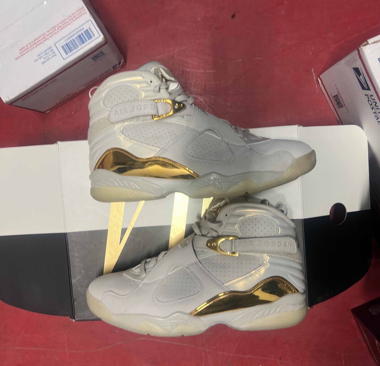 Jordan Brand Air Jordan 8 Retro C&C ‘Trophy’ Size US 12 / EU 45 - 1 Thumbnail