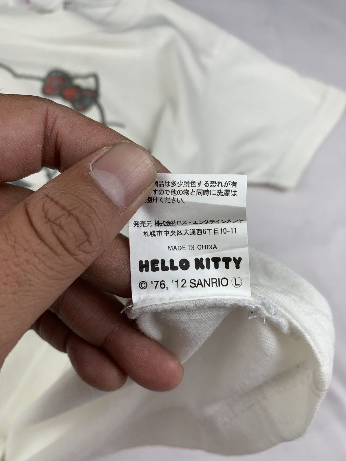 Anime Hello Kitty Sanrio x Quolomi Japan Pop Cute Icon Graphic Top Size S / US 4 / IT 40 - 8 Thumbnail