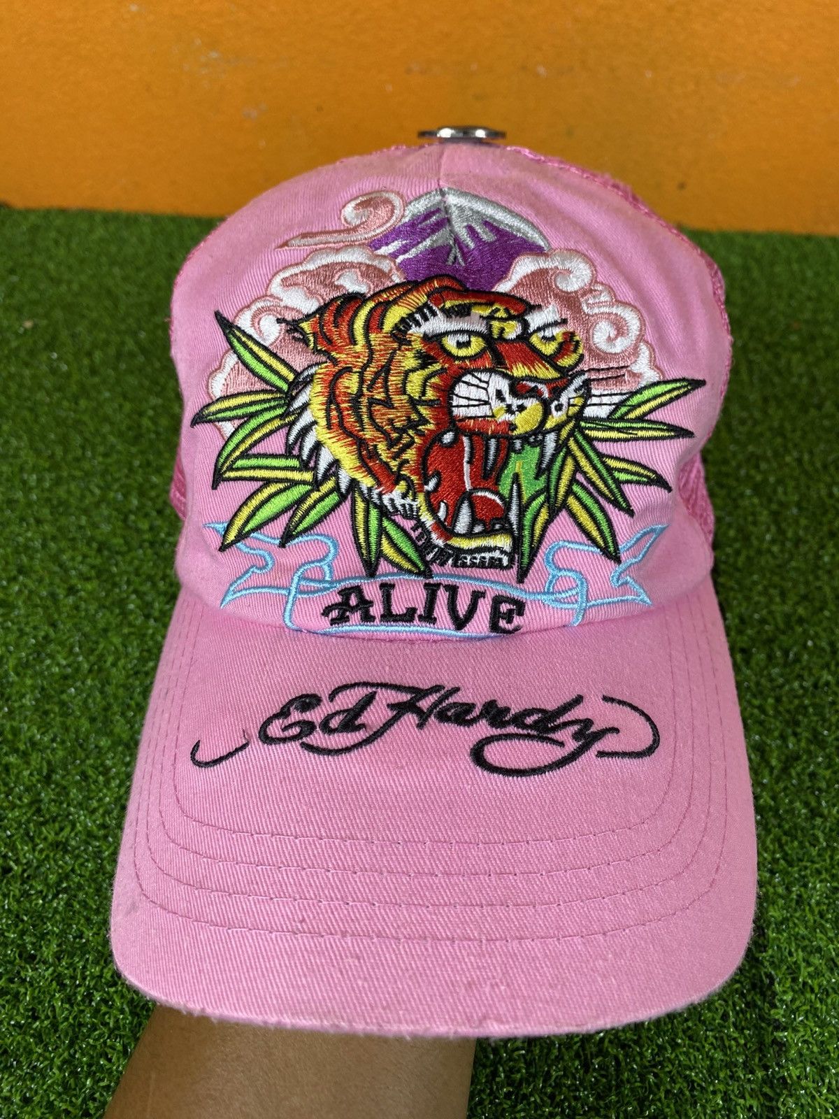 Ed Hardy Vintage Ed Hardy Pink Trucker Cap Tiger Embroidery Y2K Size ONE SIZE - 3 Thumbnail