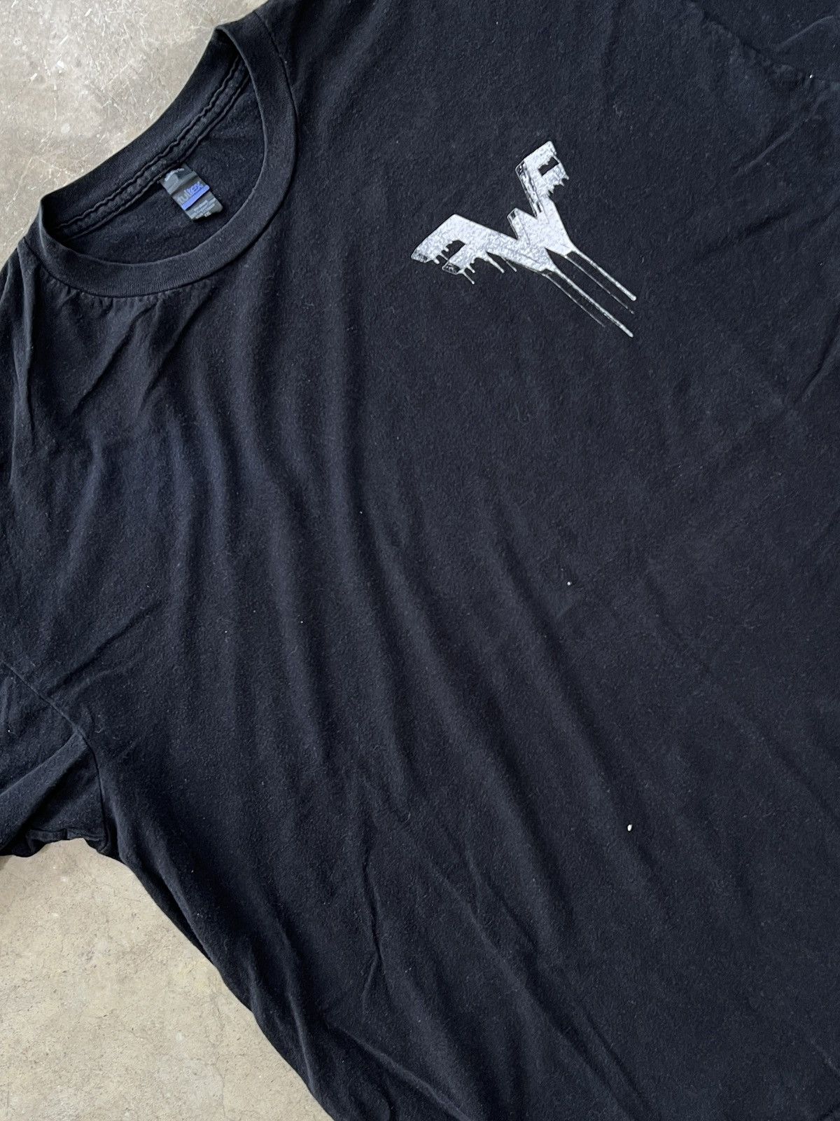Band Tees × Vintage Weezer 2018 Tour Drips Tee 2XL Size US XXL / EU 58 / 5 - 1 Thumbnail