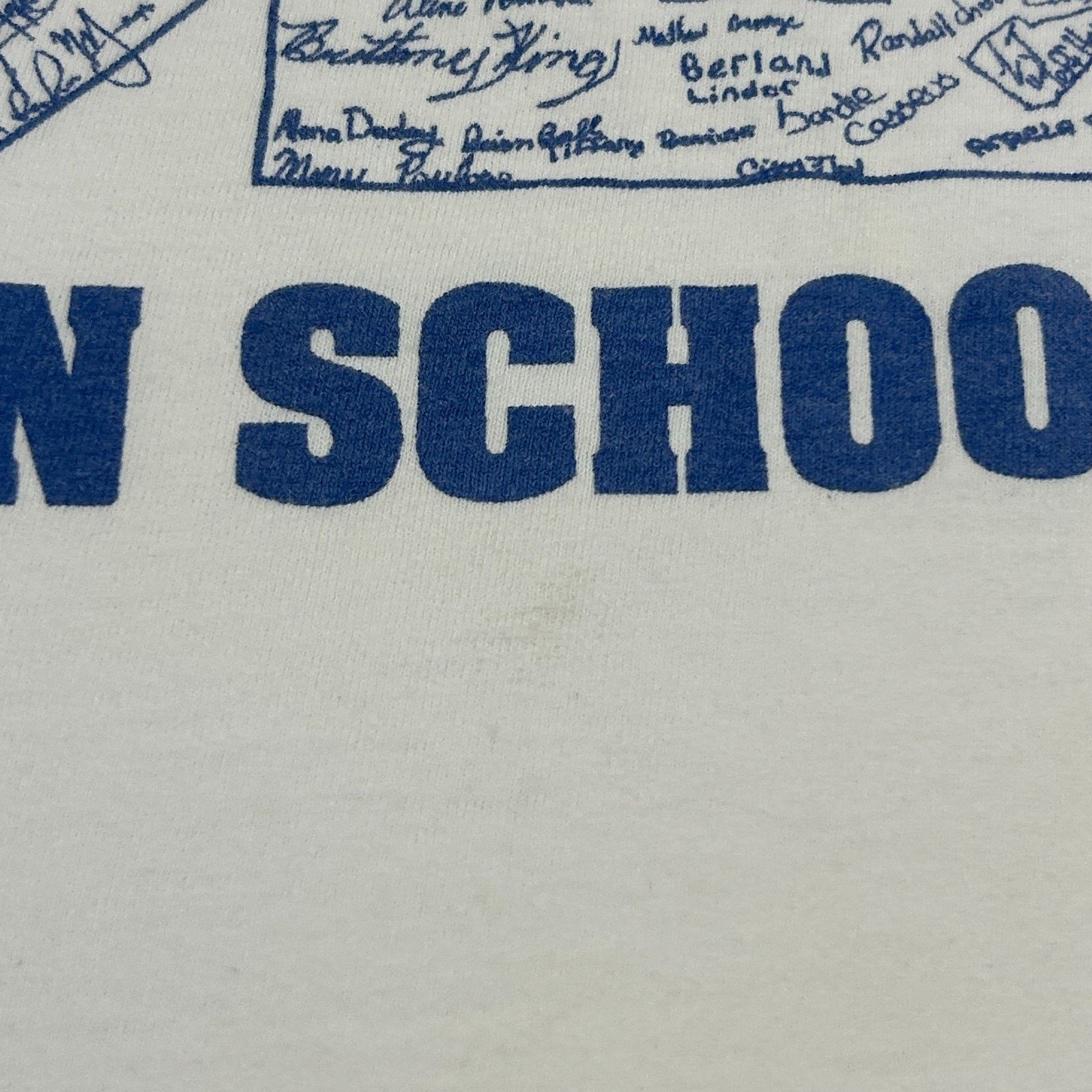 Gildan Vintage Y2Ks 2002 Colton High School T Shirt XL X-Large Size US XL / EU 56 / 4 - 4 Thumbnail