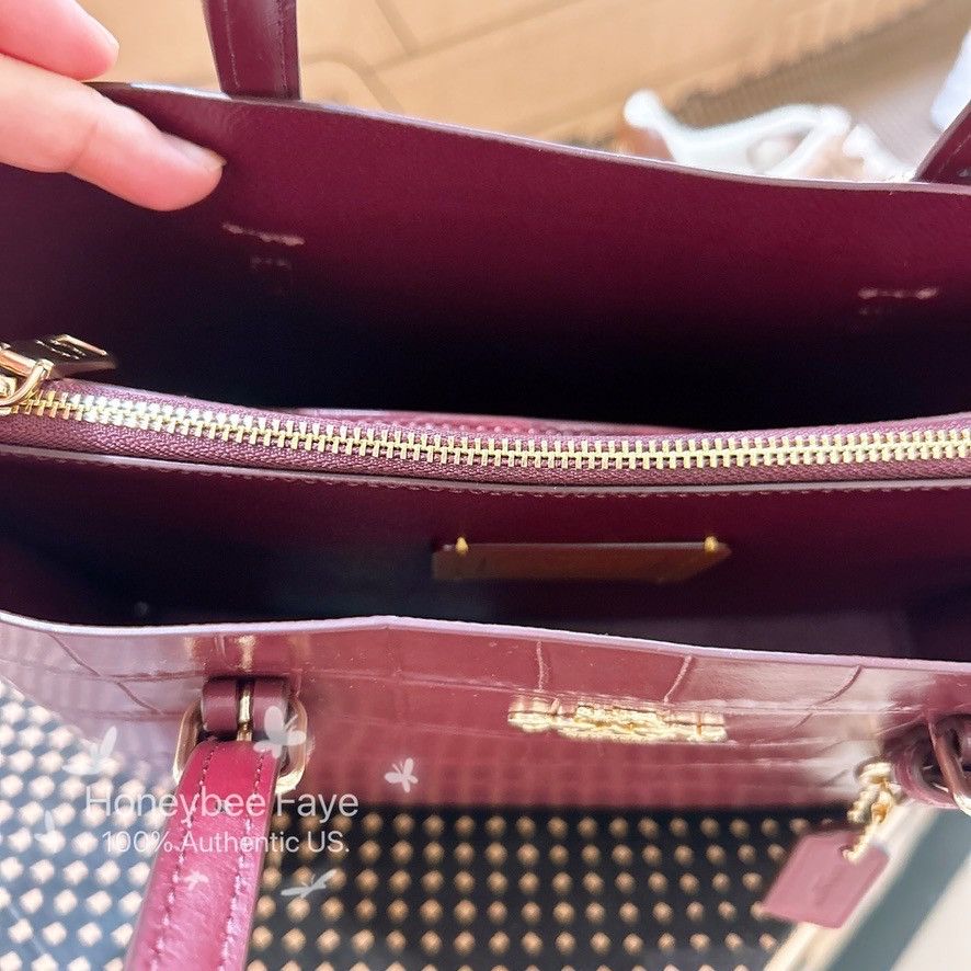 Coach NWT Coach Mollie Tote Bag 25 CW017 Dark Wine Size ONE SIZE - 6 Thumbnail