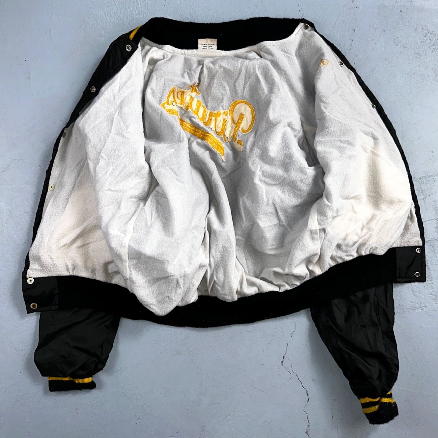 Vintage VINTAGE Pittsburgh Pirates Starter Jacket Nylon 80s Black Bomber Jacket Men M Black 80s Pirates Starter Satin Jacket Nylon 80s Black Chainstitch Duke Size US M / EU 48-50 / 2 - 3 Thumbnail