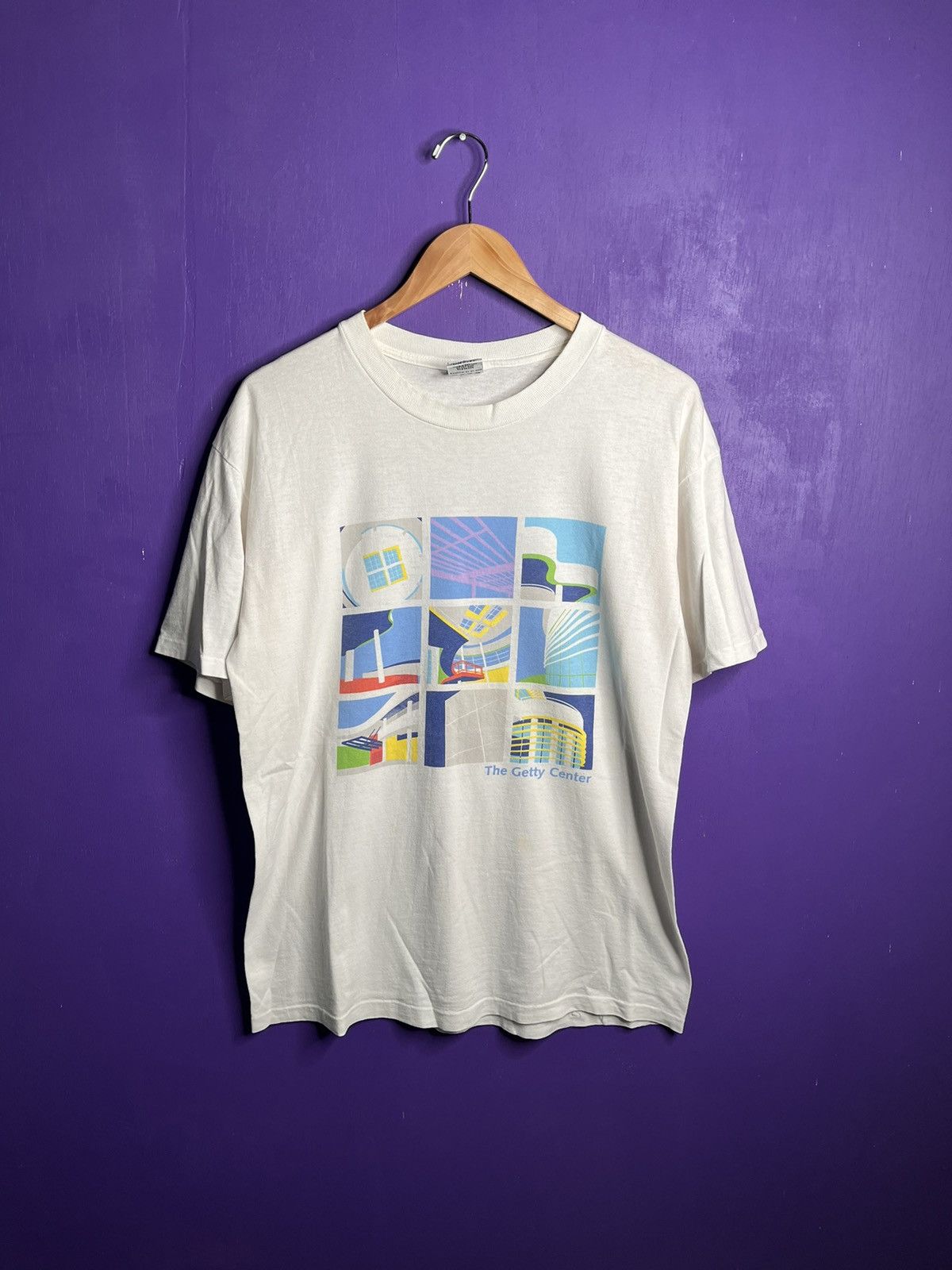 Vintage Vintage 90s Los Angeles the Getty center t-shirt Size US L / EU 52-54 / 3 - 1 Thumbnail