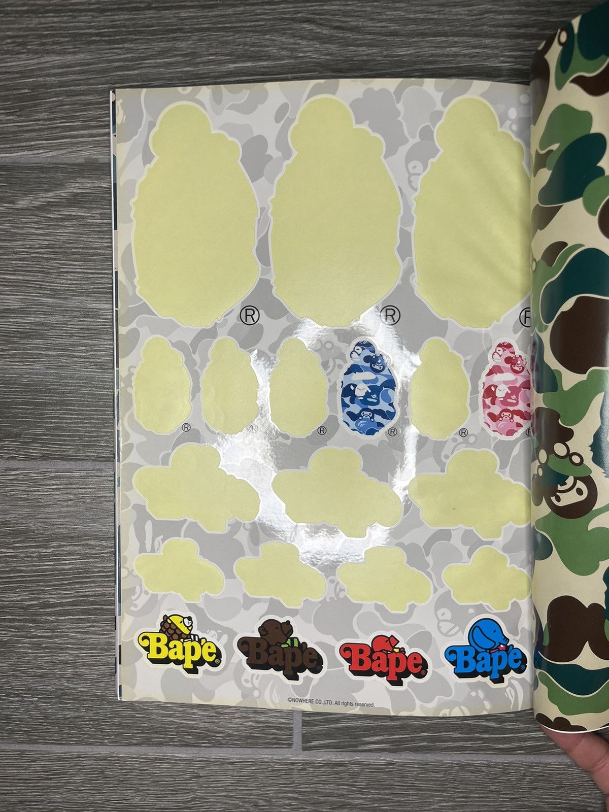 Bape Vintage A Bathing Ape 2007 Spring / Summer Season catalog Size ONE SIZE - 4 Thumbnail