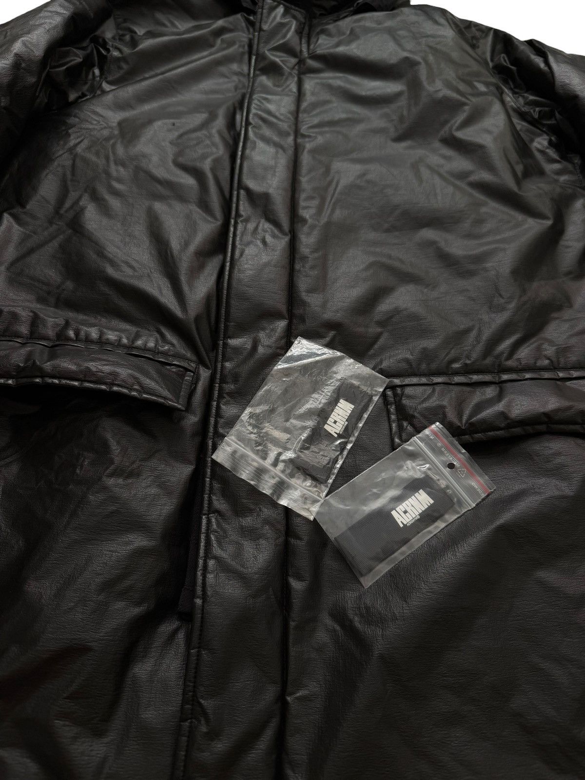 Acronym J46-FO 2L Infinium Film Out J46-FO Coat Size US M / EU 48-50 / 2 - 6 Thumbnail