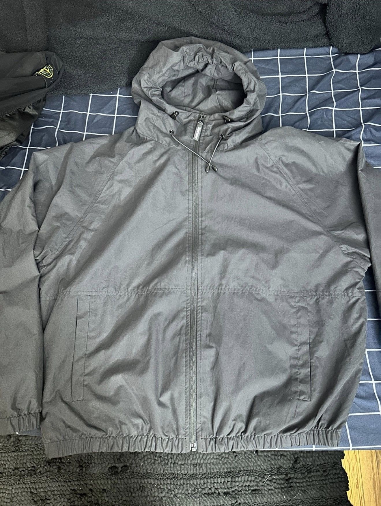 Supreme Supreme Lightweight Nylon Hooded Jacket Size US S / EU 44-46 / 1 - 1 Thumbnail