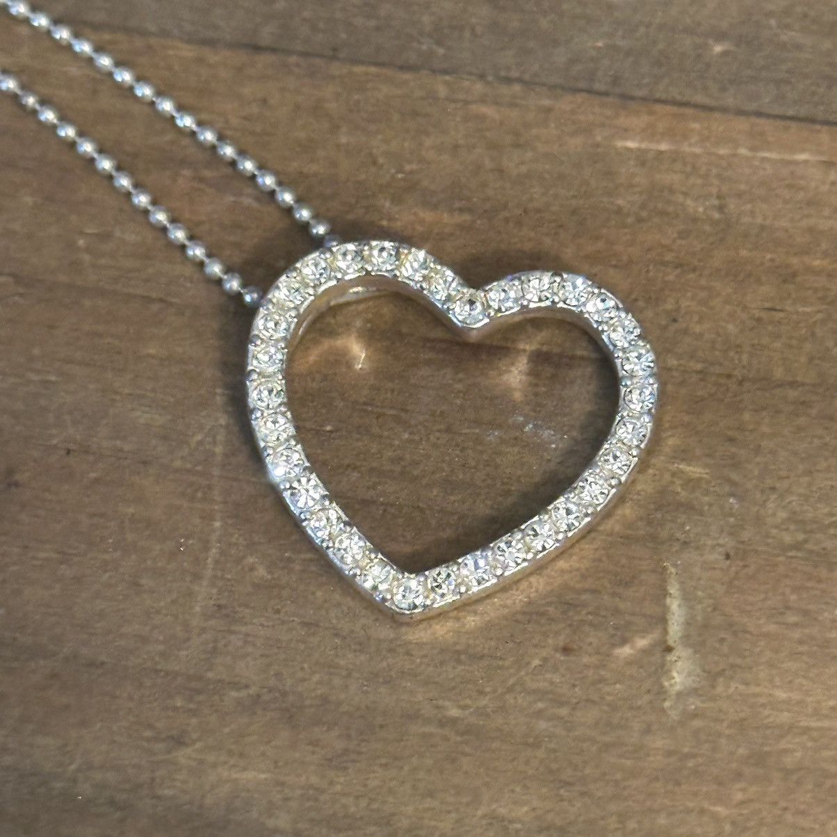 Other Silver tone paved outlined heart sliding pendant necklace Size ONE SIZE - 3 Thumbnail