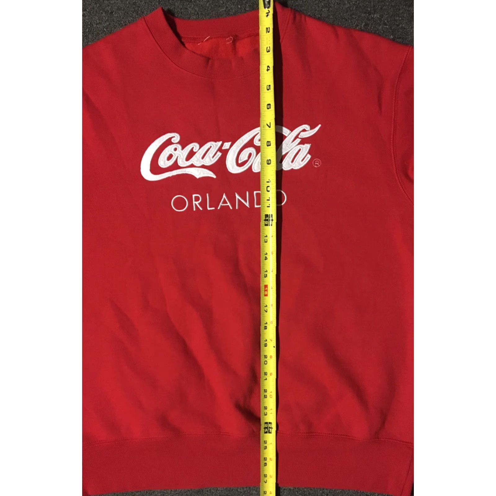 Vintage VINTAGE Coca Cola 90s Orlando Spellout Sweatshirt Men L Red Size US L / EU 52-54 / 3 - 5 Thumbnail