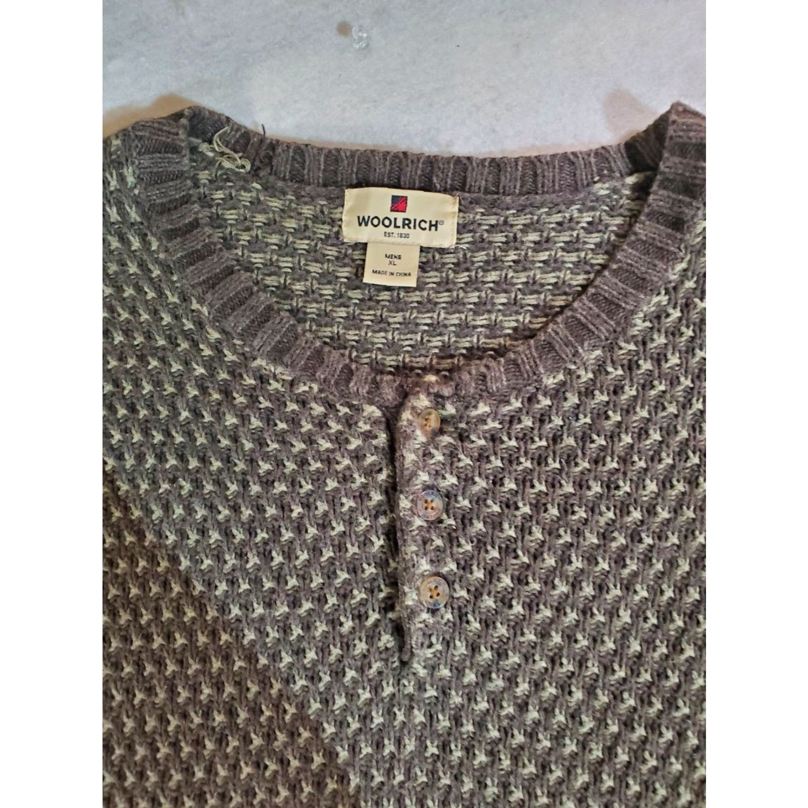 Vintage VINTAGE Woolrich Cable Knit Sweater 1/4 Button Cotton Blend Men’s Size XL Brown Wool knit Crew Neck Classic Pullover 90s USA Vintage Mens Size XL Size XL / US 12-14 / IT 48-50 - 3 Thumbnail