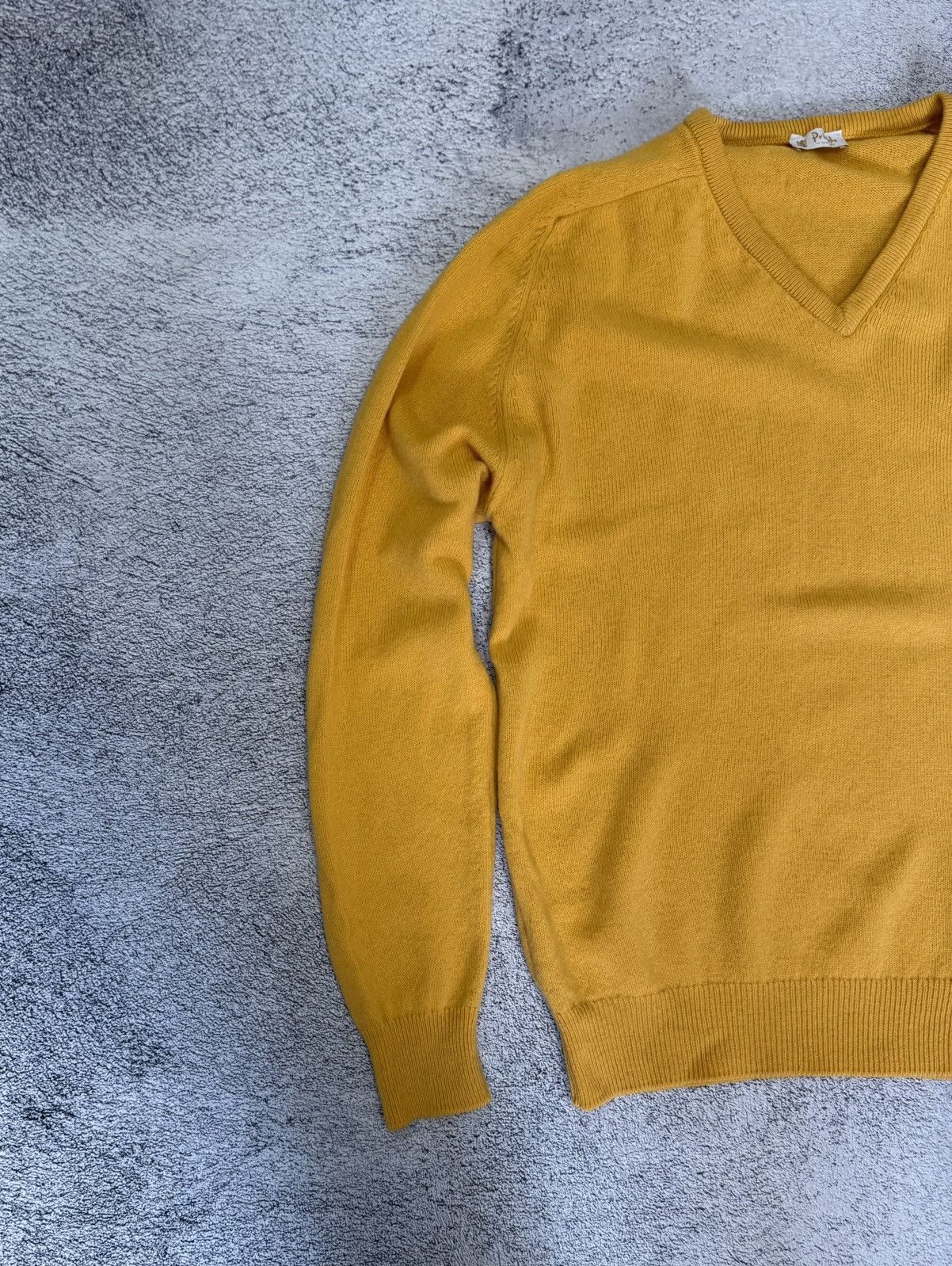 Pringle Of Scotland Pringle Scotland Lambswool V Neck Sweater Pullover Mens M L Size US M / EU 48-50 / 2 - 4 Thumbnail
