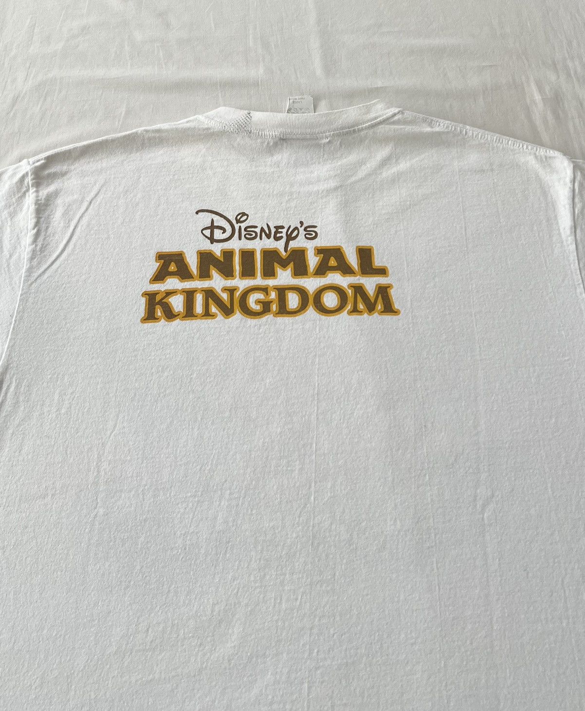 Disney Vintage 90s Disney Animal Kingdom White T-shirt Size US L / EU 52-54 / 3 - 13 Thumbnail