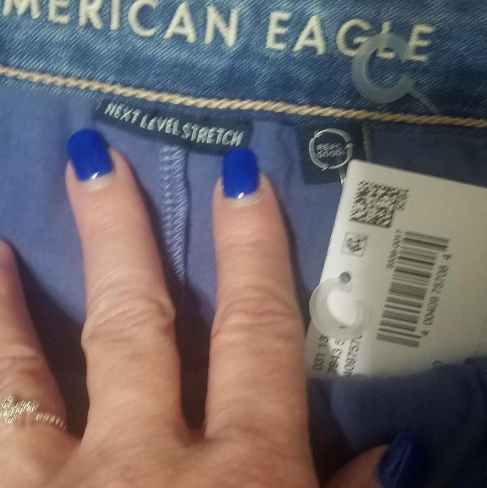 American Eagle Outfitters NWT American Eagle Outfitters Blue Denim Skorts Size 10 Size 32" / US 10 / IT 46 - 3 Thumbnail
