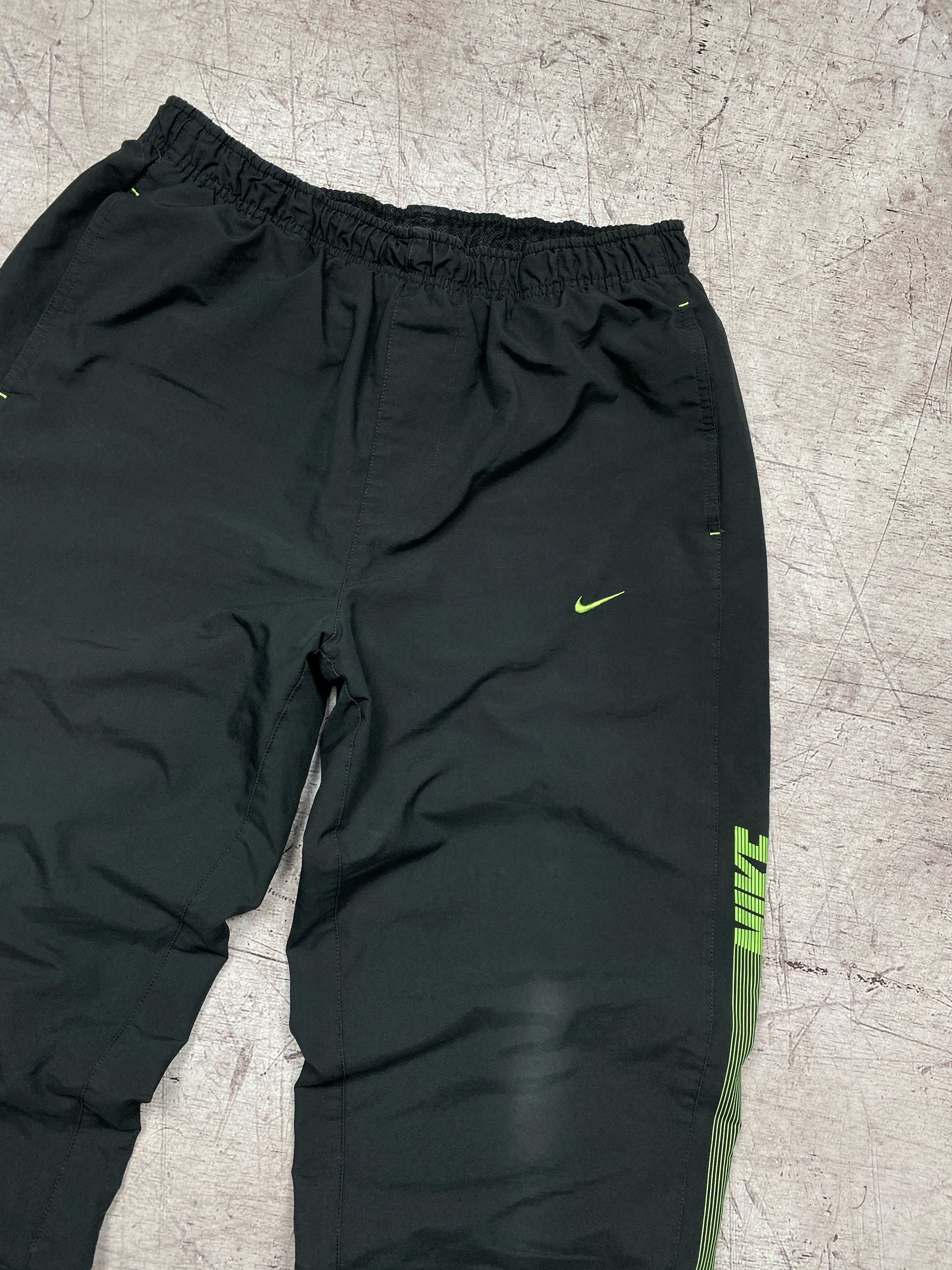 Nike × Vintage Nike Vintage Distressed Mens Nylon Track Pants Y2K Drill Size US 34 / EU 50 - 2 Thumbnail