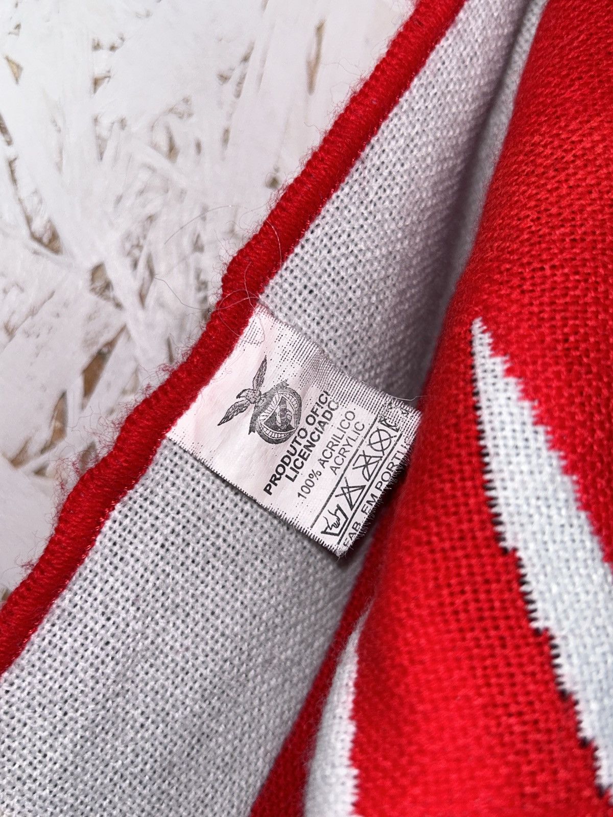 Vintage Vintage Benfica 1904 Fanwear Soccer Football Scarf Muffler Size ONE SIZE - 6 Thumbnail