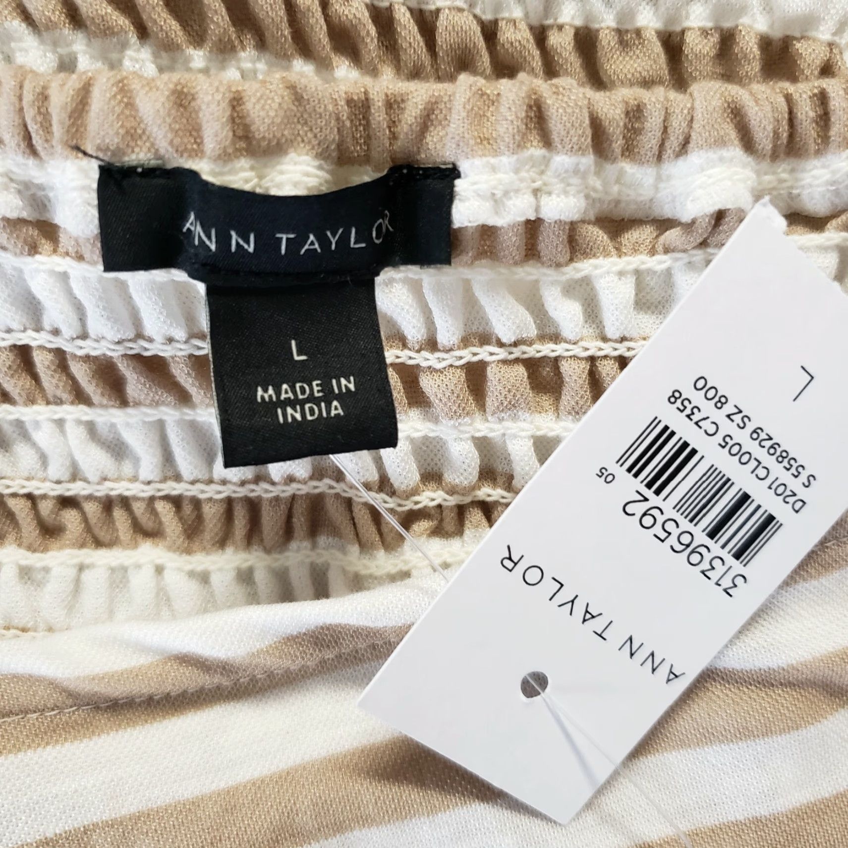 Ann Taylor VINTAGE Ann Taylor Womens Smocked Stripe Top Sz Large Tan White Square Neck 3/4 Sleeve Size L / US 10 / IT 46 - 6 Thumbnail