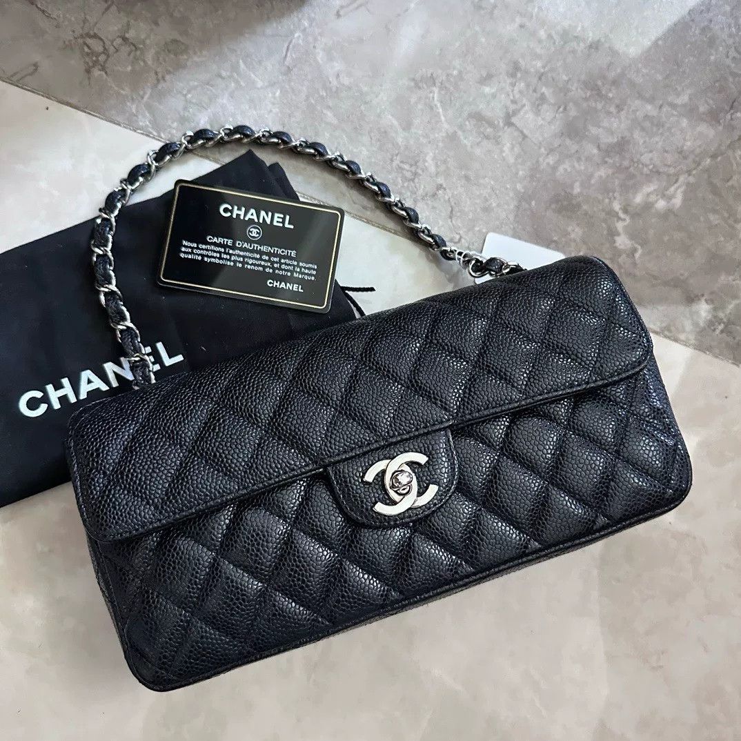 Chanel Pre-loved Bag Very good condition Size ONE SIZE - 1 Thumbnail