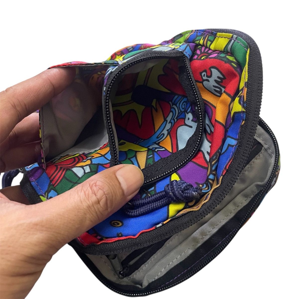 Designer × go slow caravan Go Slow Caravan x GPO Psychedelic | Organizer Pouch Size ONE SIZE - 6 Thumbnail