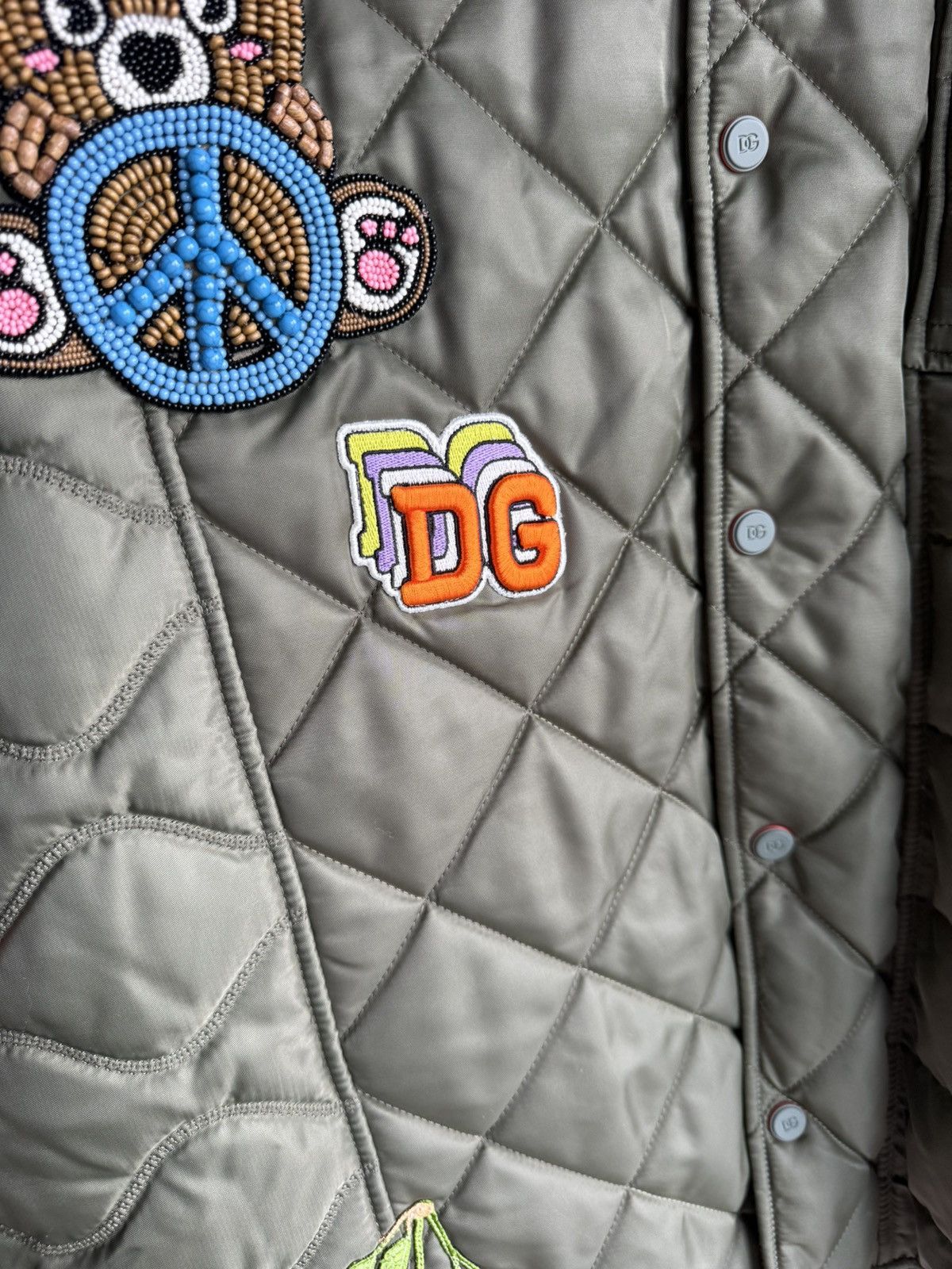 Dolce & Gabbana $2.3k Dolce & Gabbana D&G padded logo embroidered jacket M Size US M / EU 48-50 / 2 - 13 Thumbnail