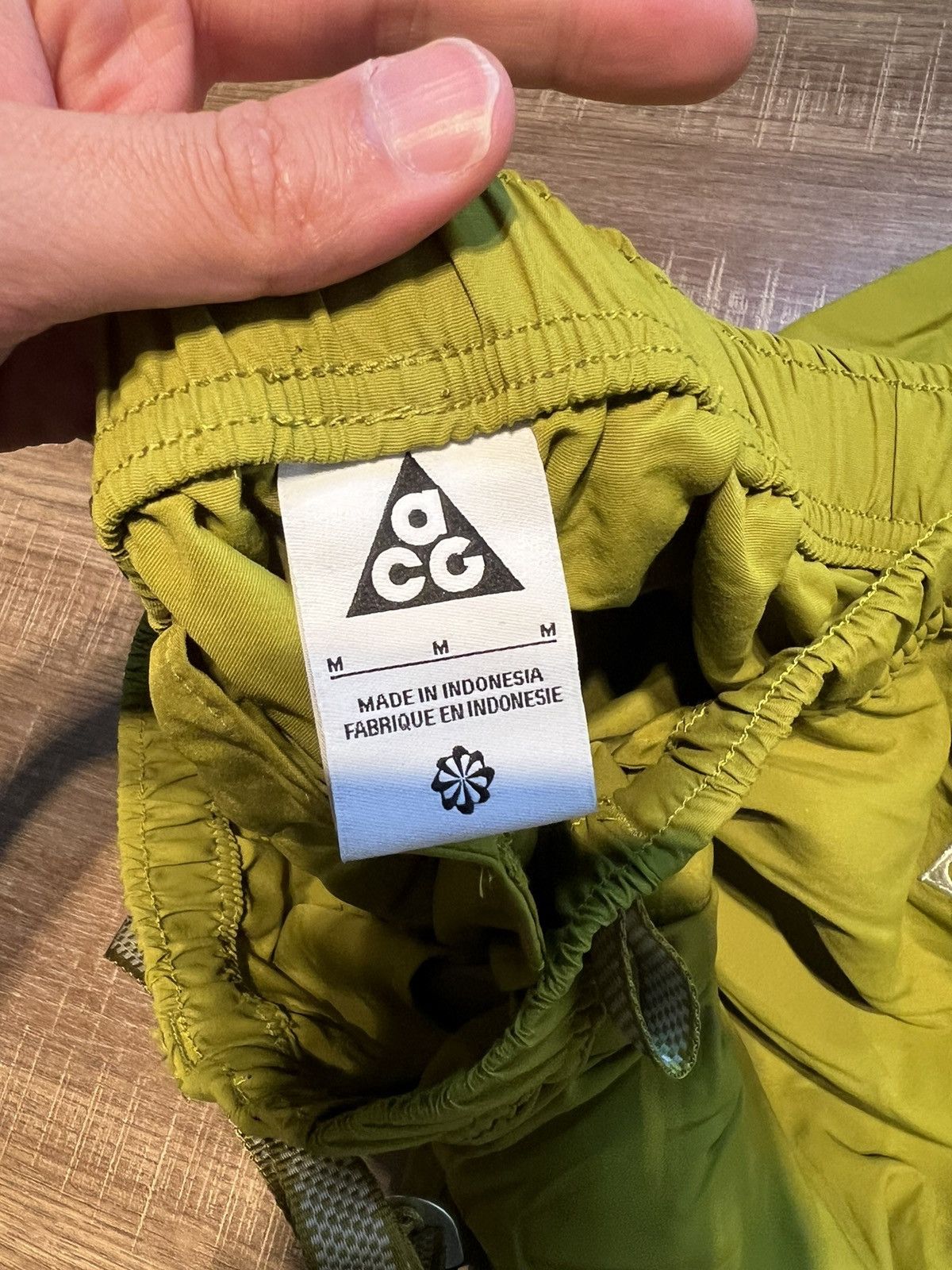 Nike Nike ACG Trail Shorts Men’s ‘Loose Fit’ - Size Medium Moss Size US 41 - 6 Thumbnail