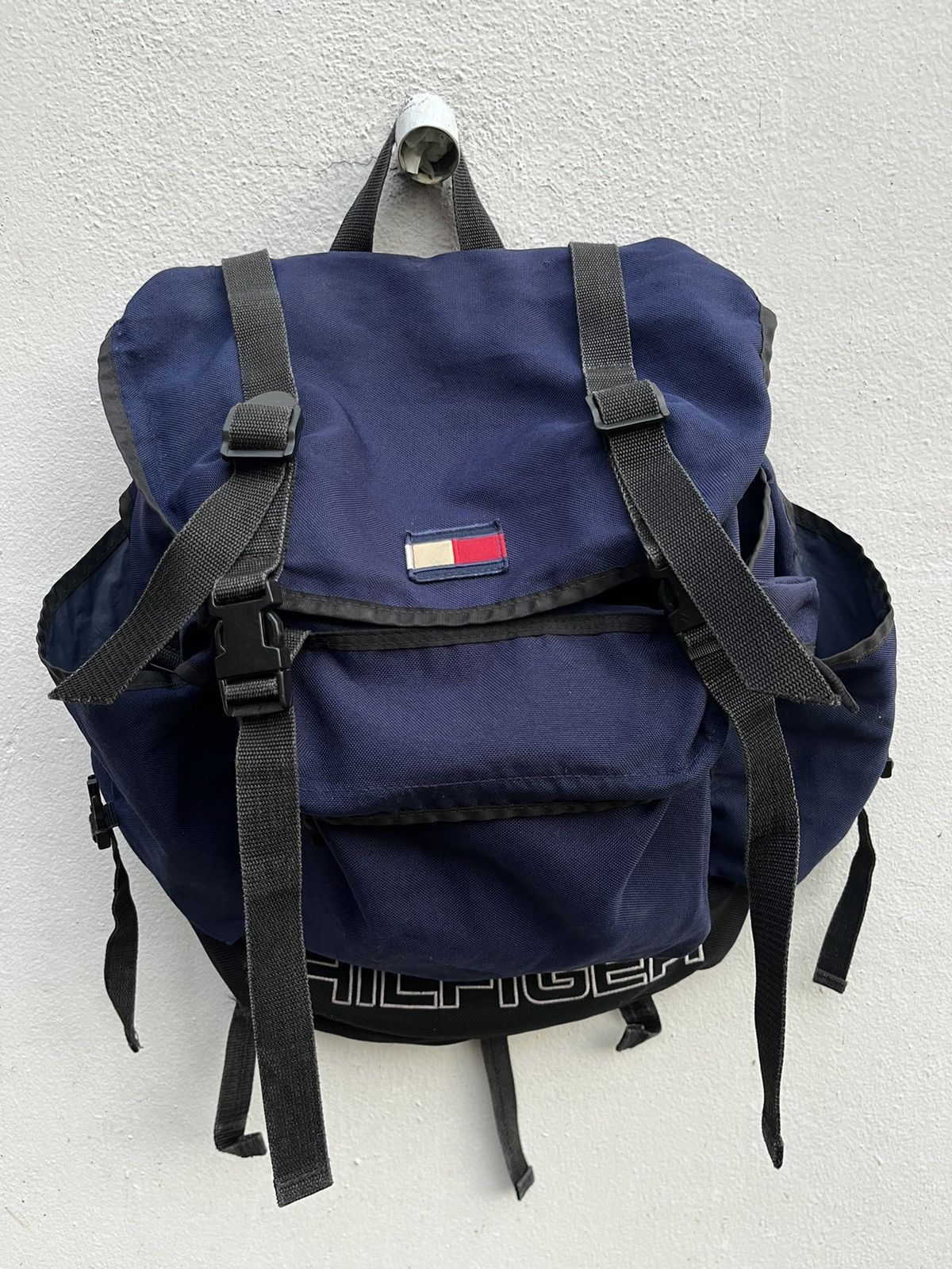 Tommy Hilfiger × Vintage RARE VINTAGE 90S TOMMY HILFIGHER BACKPACK Size ONE SIZE - 1 Thumbnail