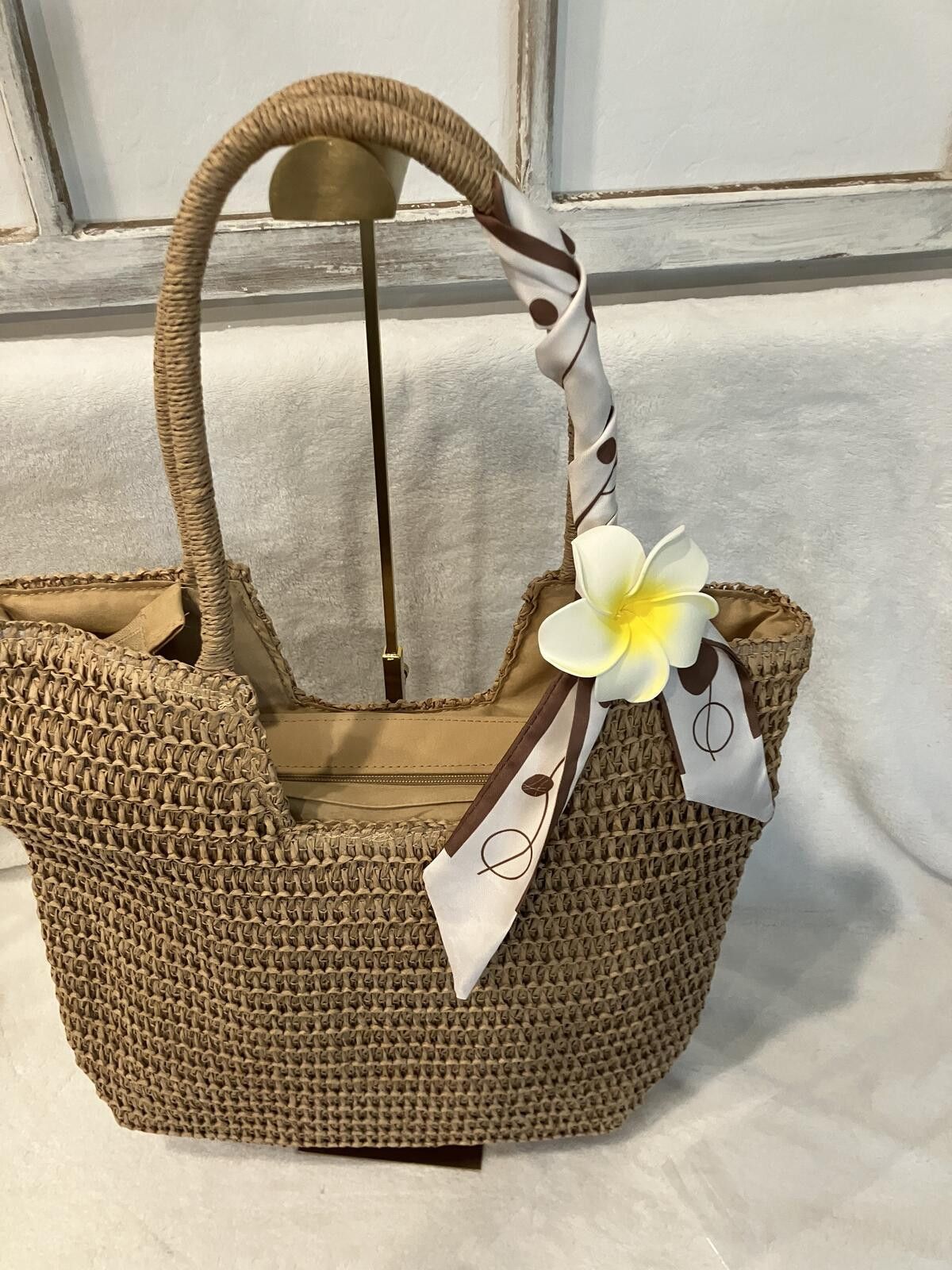 The Unbranded Brand NIB Brown Woven Tote Bag with Zip Closure Size ONE SIZE - 9 Thumbnail
