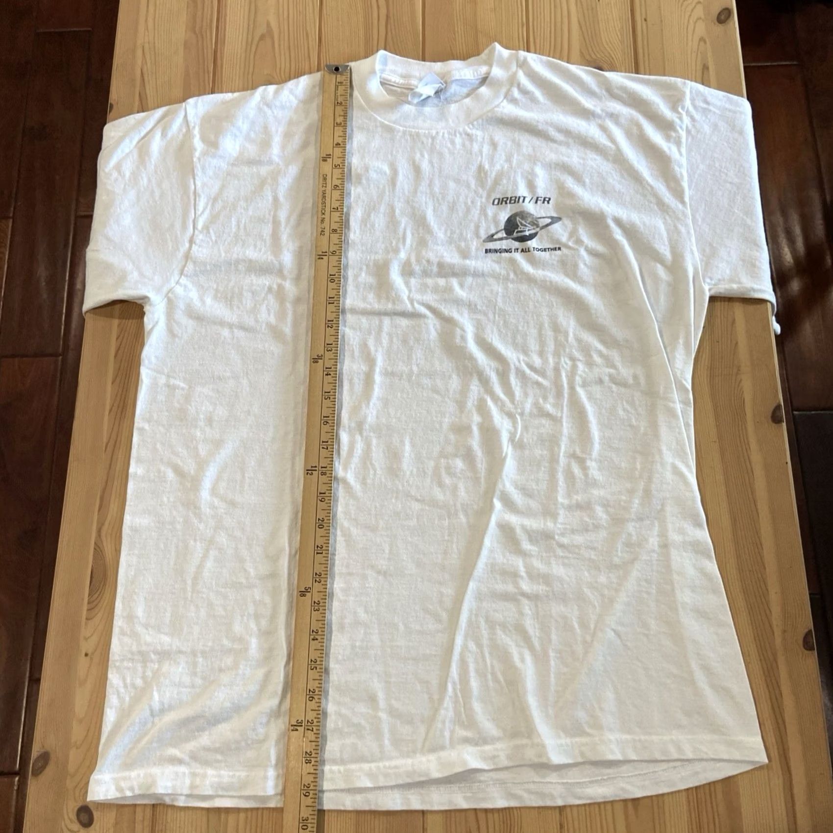 Hanes VINTAGE Men Hanes T-Shirt Orbit/Fr Global Solutions Short Sleeve Crew Neck White XL Buttonless? Size US XL / EU 56 / 4 - 6 Thumbnail