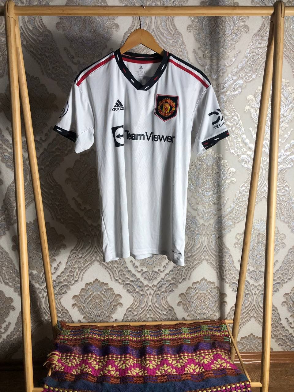 Adidas VINTAGE ADIDAS FC MANCHESTER UNITED ENGLAND SOCCER JERSEY Size US M / EU 48-50 / 2 - 2 Thumbnail