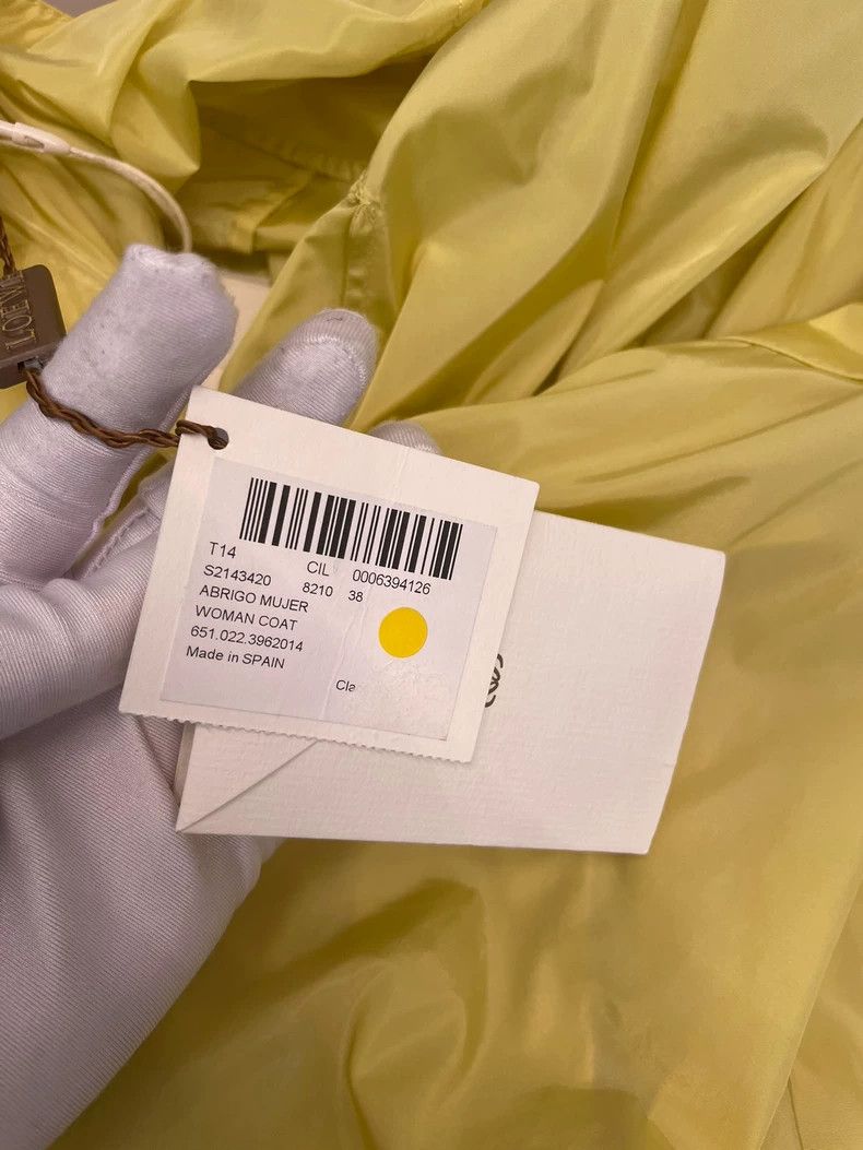Loewe LOEWE Lemon yellow polyester thin coat Size XS / US 0-2 / IT 36-38 - 4 Thumbnail