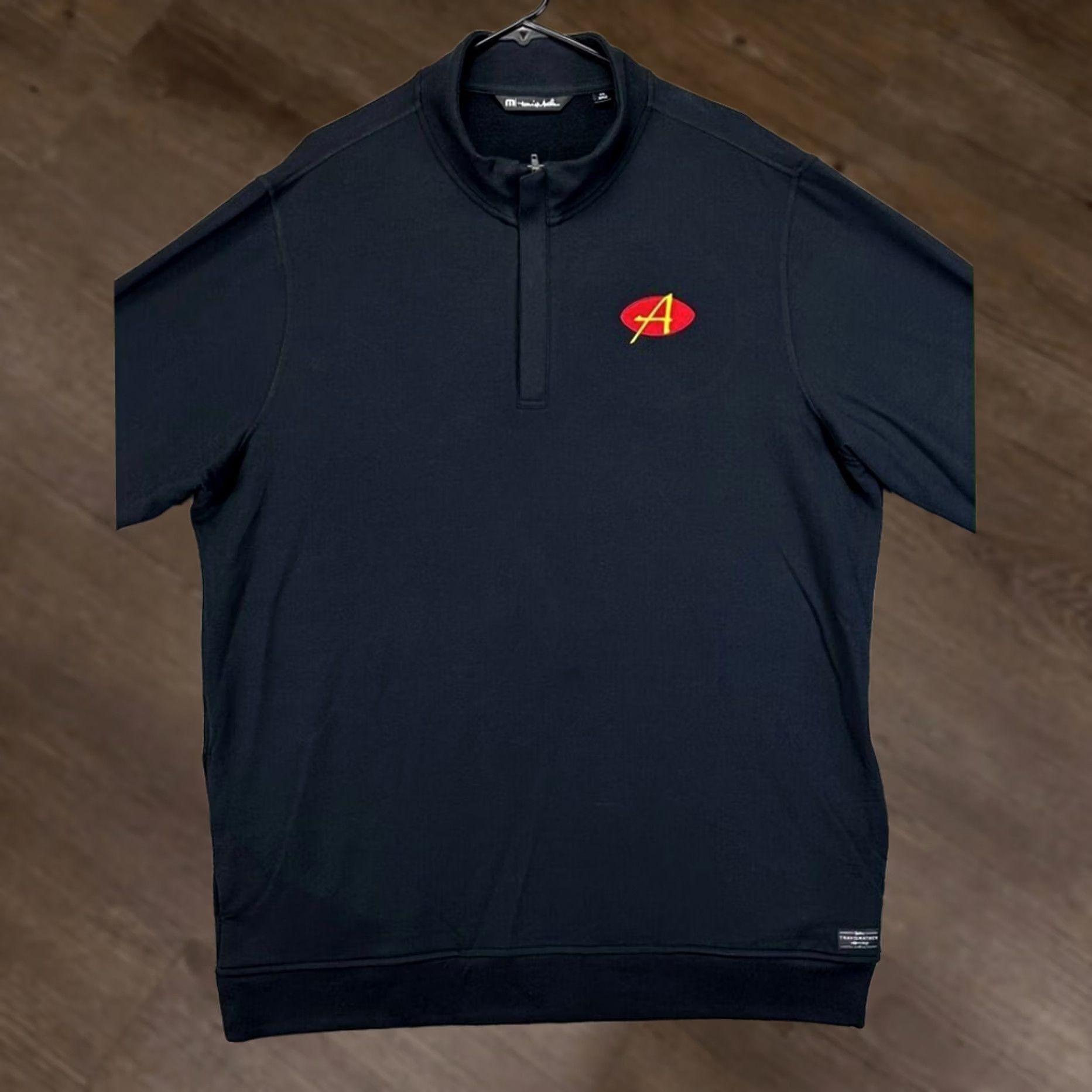 TravisMathew Travis Mathew Sweater Adult 2XL Black 1/4 Zip Pullover Men Size US XXL / EU 58 / 5 - 1 Thumbnail