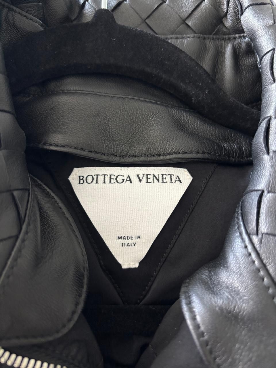 Bottega Veneta Bottega Veneta Intrecciato leather-trimmed down jacket Size US M / EU 48-50 / 2 - 5 Thumbnail