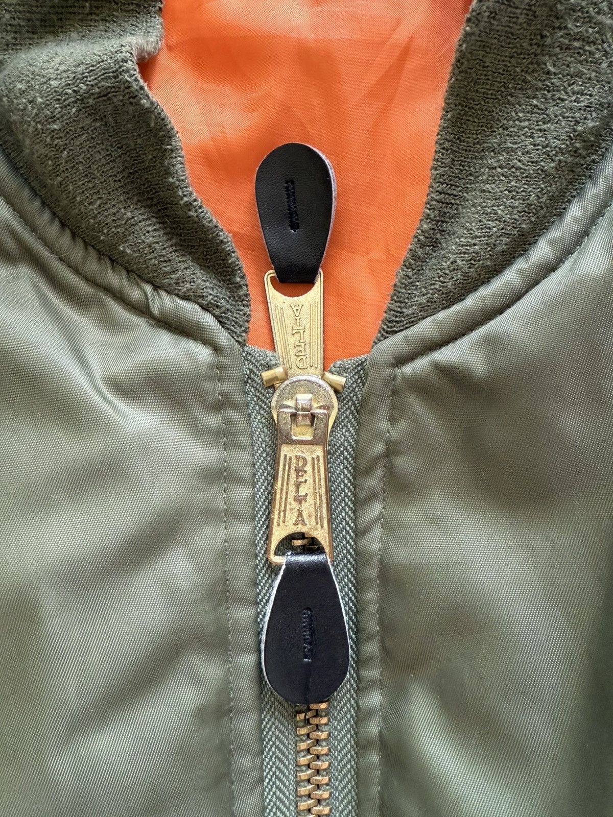 Delta Men’s Vintage flight MA1 Delta bomber jacket in khaki green Size US XS / EU 42 / 0 - 5 Thumbnail