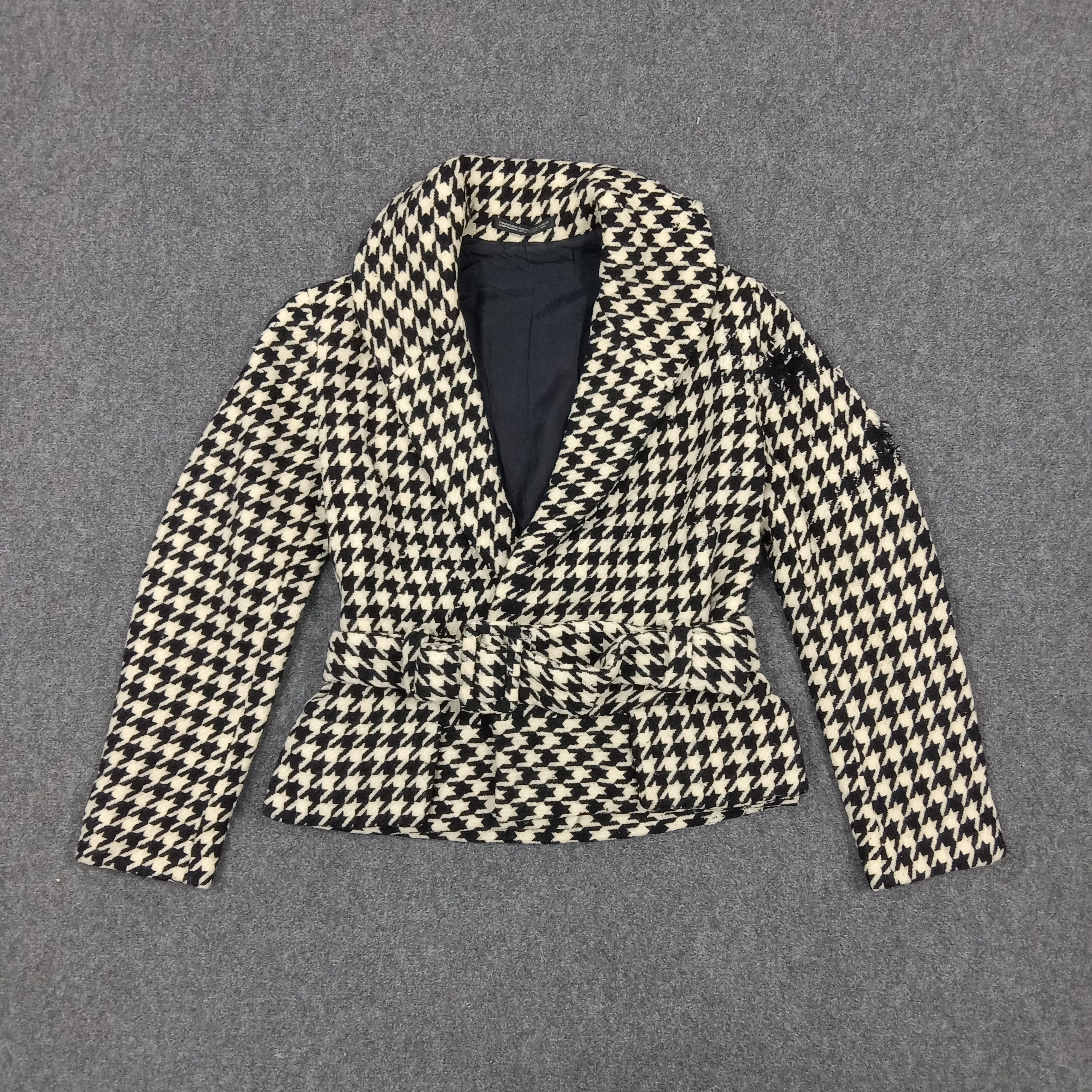 Vintage × Yohji Yamamoto Yohji Yamamoto Japanese Designer Blazer Size M / US 6-8 / IT 42-44 - 1 Thumbnail