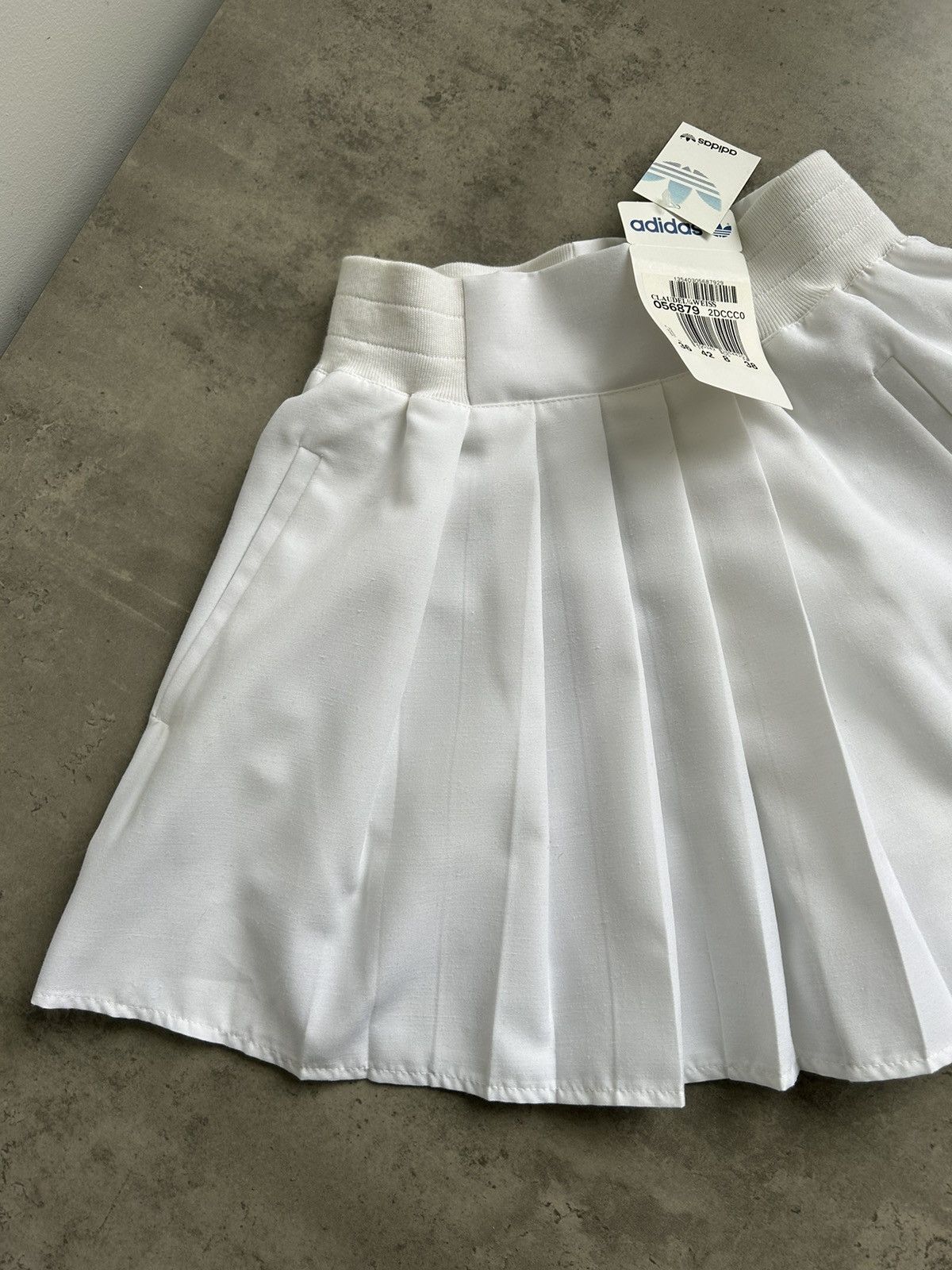 Adidas × Vintage NEW! Vintage ADIDAS TENIS Skirt made in france Size 30" / US 8 / IT 44 - 6 Thumbnail