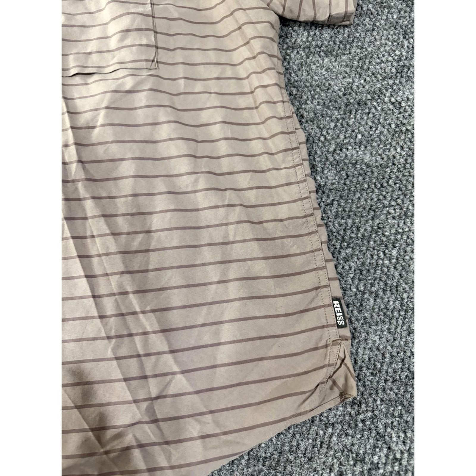 Vintage REI Co-op Shirt Mens XL Beige Stripe Short Sleeve Button Up Stretch Casual Size US XL / EU 56 / 4 - 3 Thumbnail