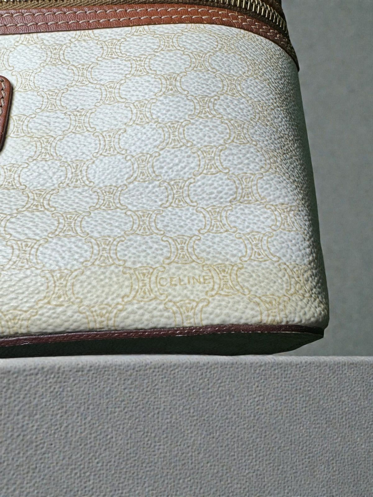 Celine Celine Women Bag Macadam White Vanity Handbag Size ONE SIZE - 11 Thumbnail