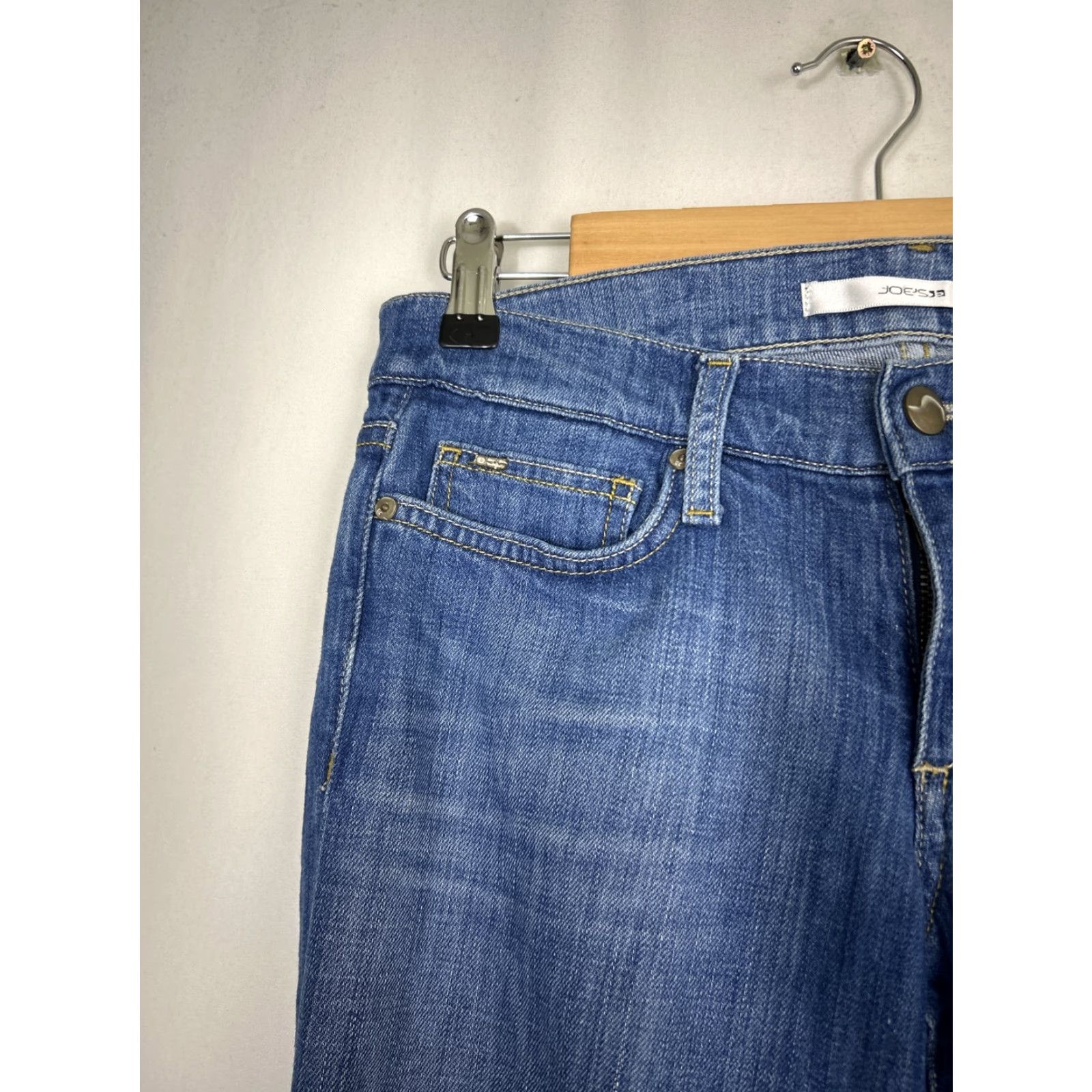 Vintage Joe's Jeans Rocker Flare Jeans Women's Medium Wash Blue 30x32 5-Pocket Distressed No Zip Closure Cotton Denim Vintage: No Size 26 Regular Size 26" / US 2 / IT 38 - 4 Thumbnail