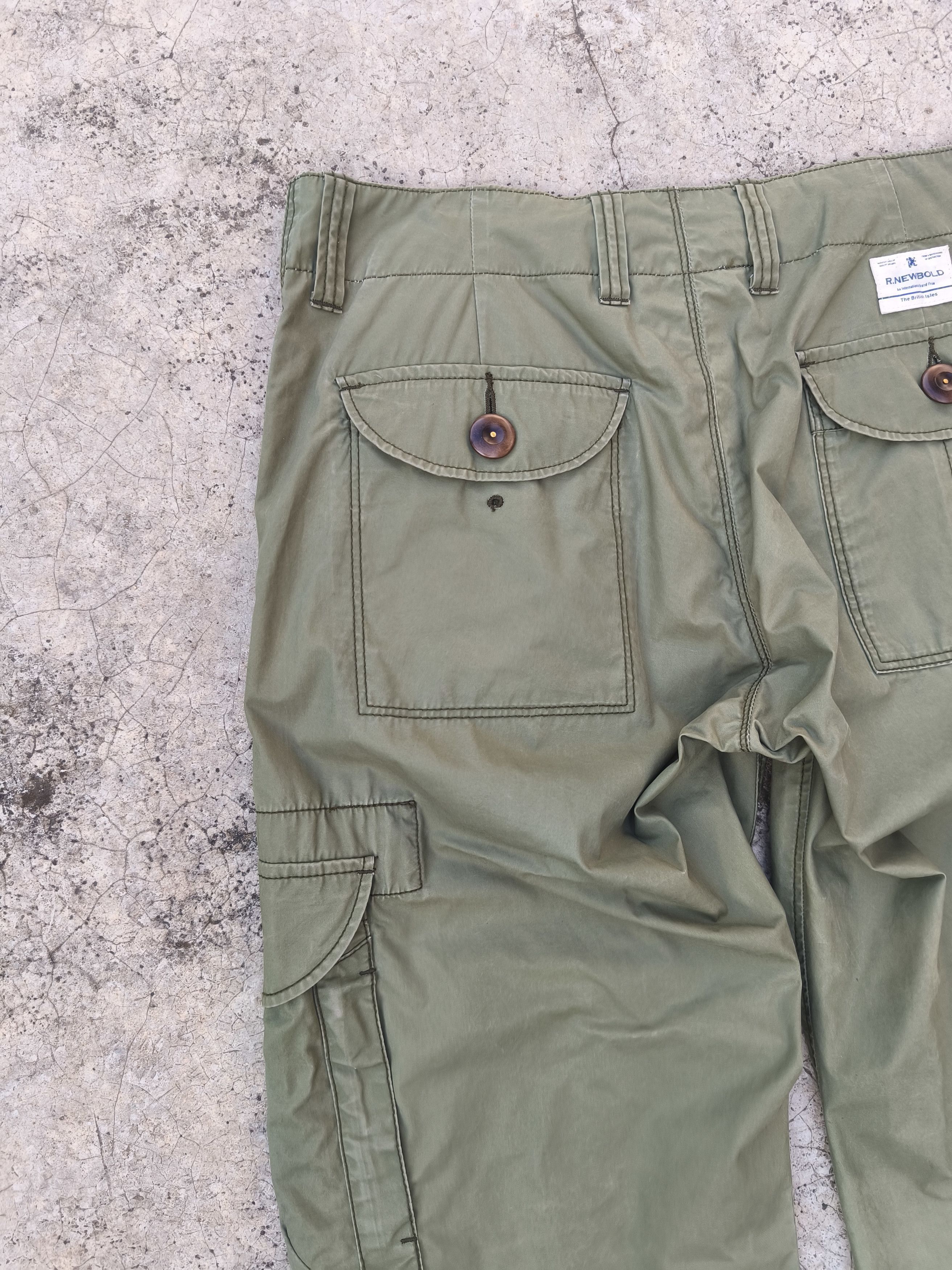 R.Newbold R Newbold Cargo pants Olive Green color Size US 32 / EU 48 - 11 Thumbnail