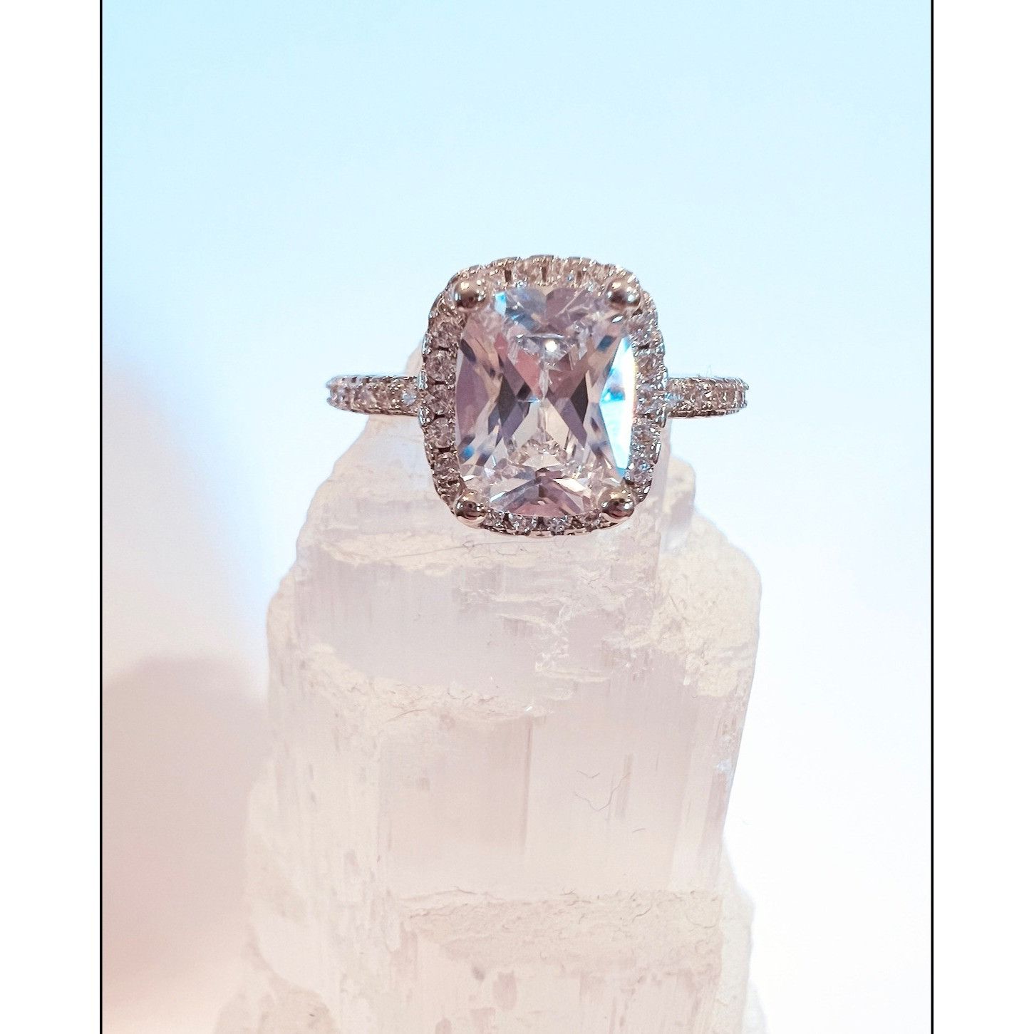 Other Cushion-Cut Moissanite CZ Halo Ring Size 8 Stainless Steel Size ONE SIZE - 2 Thumbnail