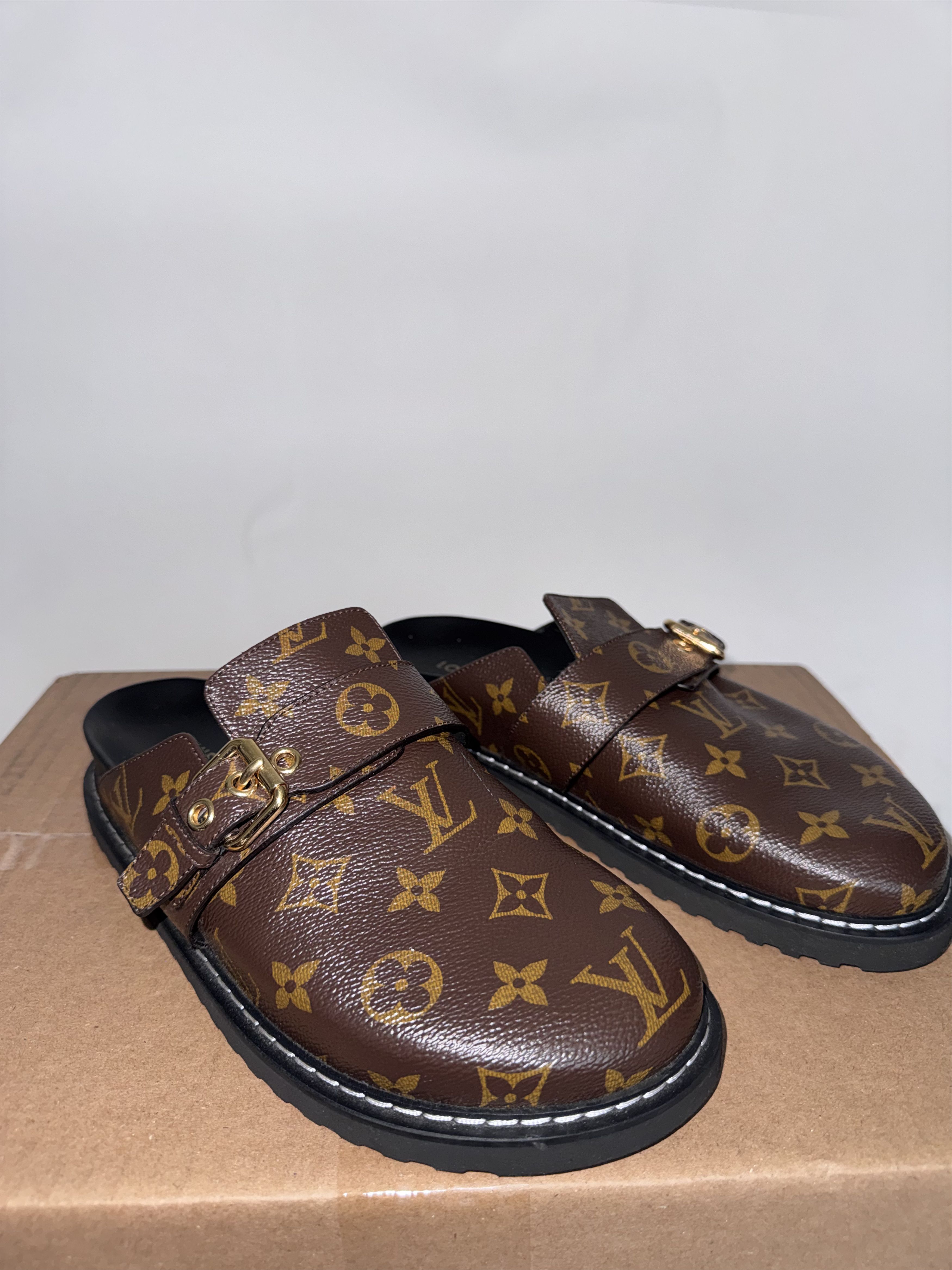 Louis Vuitton Louis Vuitton Monogram Birkenstock Sandals/ Clog Size US 9 / IT 39 - 2 Thumbnail