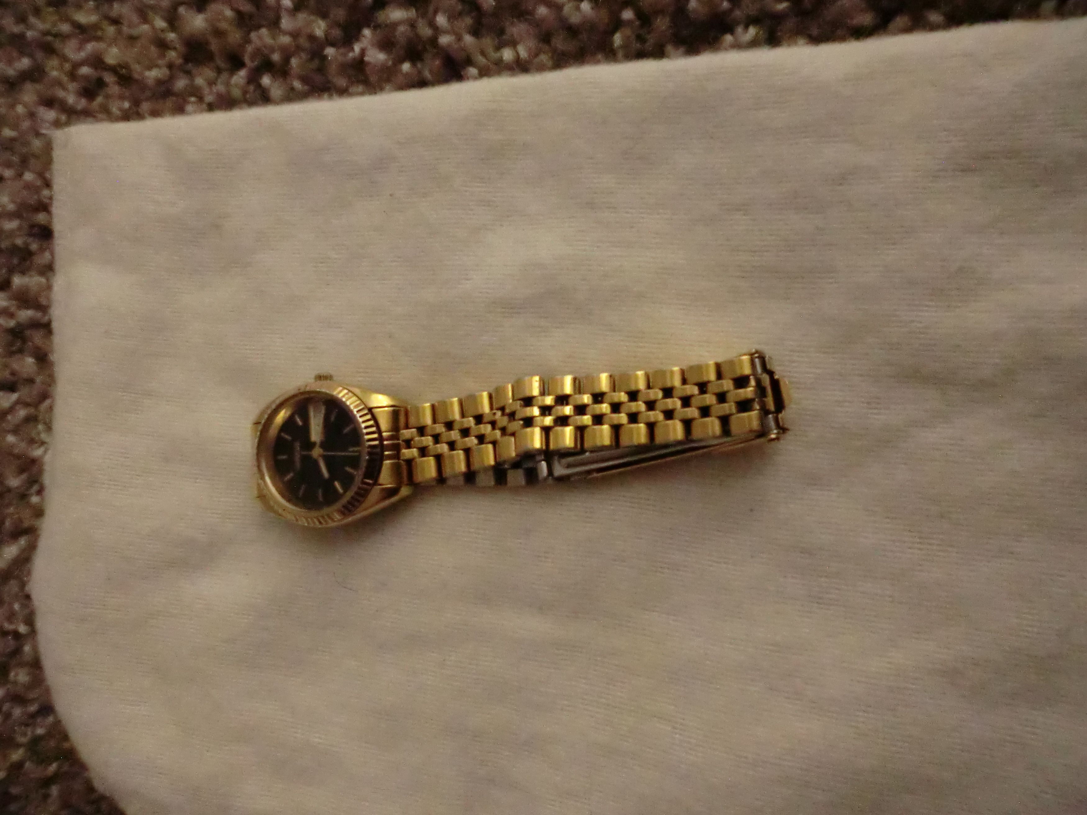 Other Geneve, Ladies gold tone watch Size ONE SIZE - 6 Thumbnail