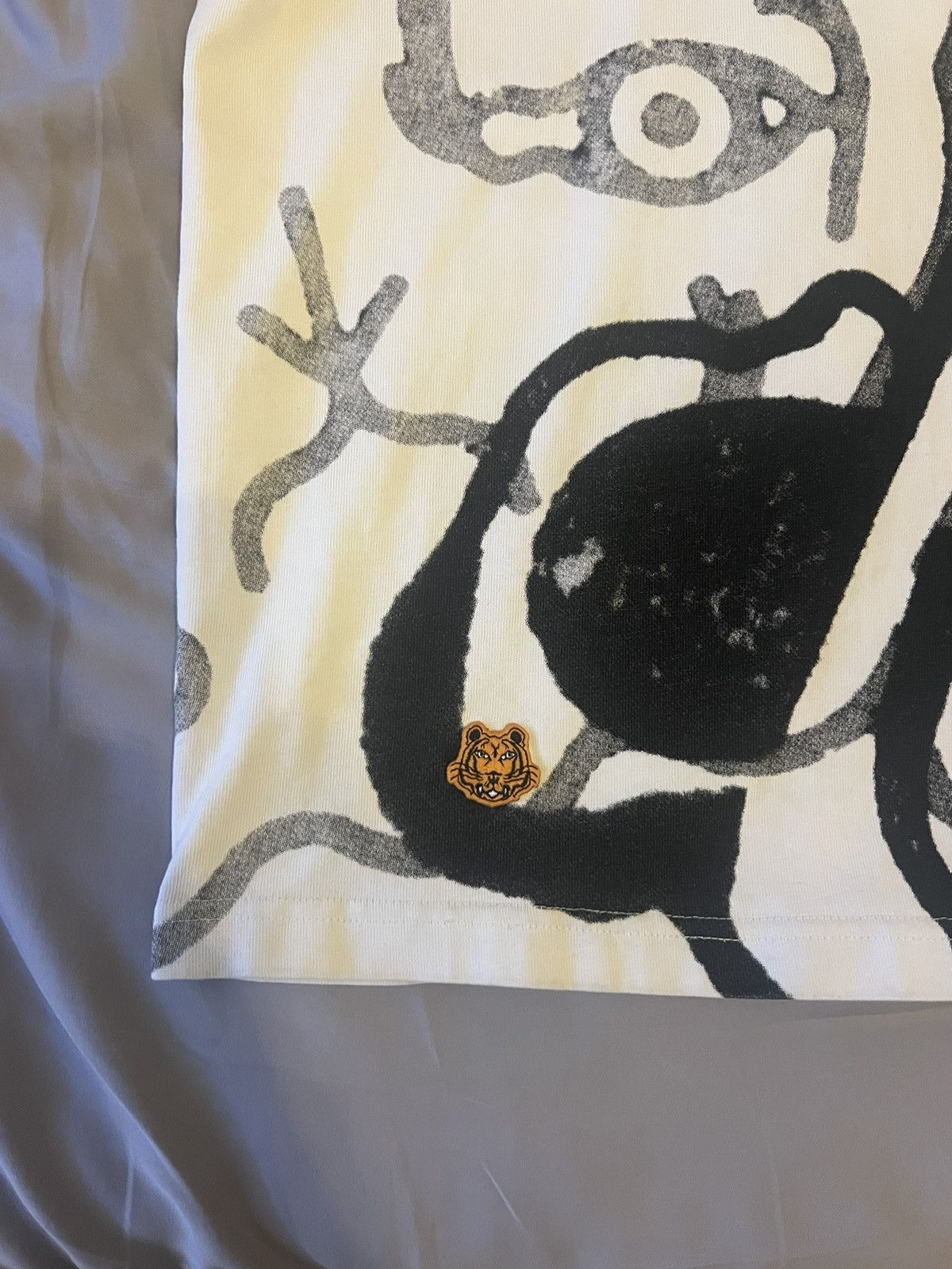 Kenzo Kenzo white and black design tee Size US L / EU 52-54 / 3 - 2 Thumbnail